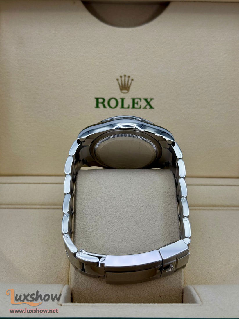 Rolex Cosmograph Daytona 40mm 126500LN / 126500 Oystersteel White Panda Dial with Oyster Bracelet