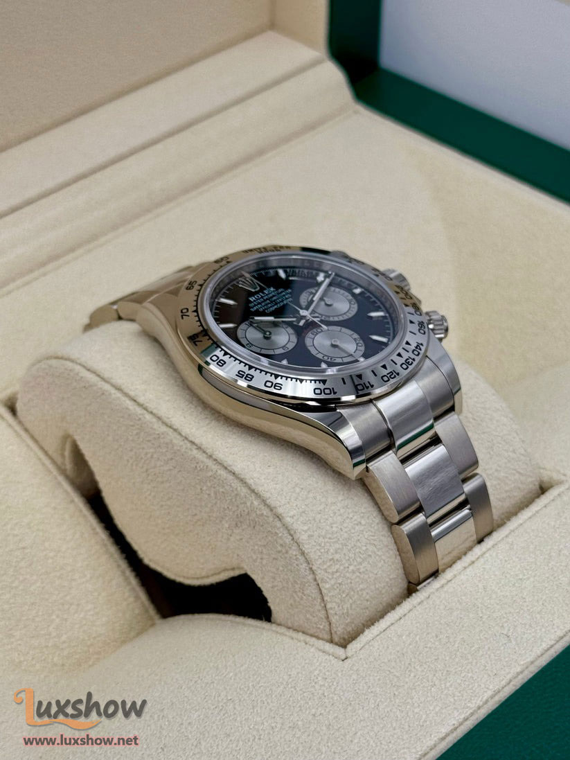 2024 Rolex Cosmograph Daytona 40mm 126509 18 kt White Gold Black Dial Oyster Bracelet
