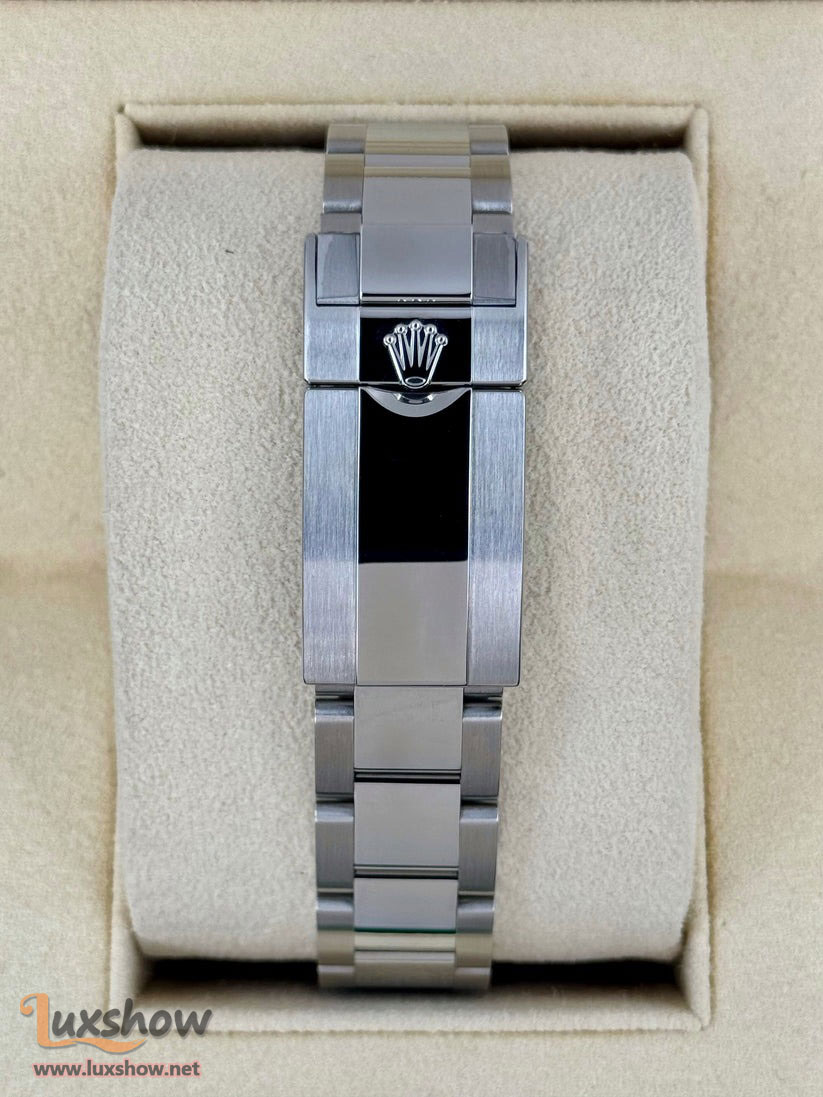 Rolex Cosmograph Daytona 40mm 126500LN / 126500 Oystersteel White Panda Dial with Oyster Bracelet