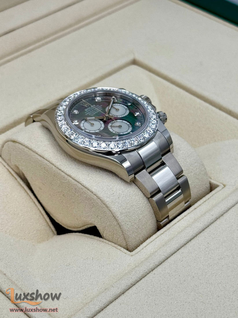 Rolex Cosmograph Daytona 40mm 126579RBR 18k White Gold Mother of Pearl Diamond Dial Factory Diamond Bezel Oyster Bracelet