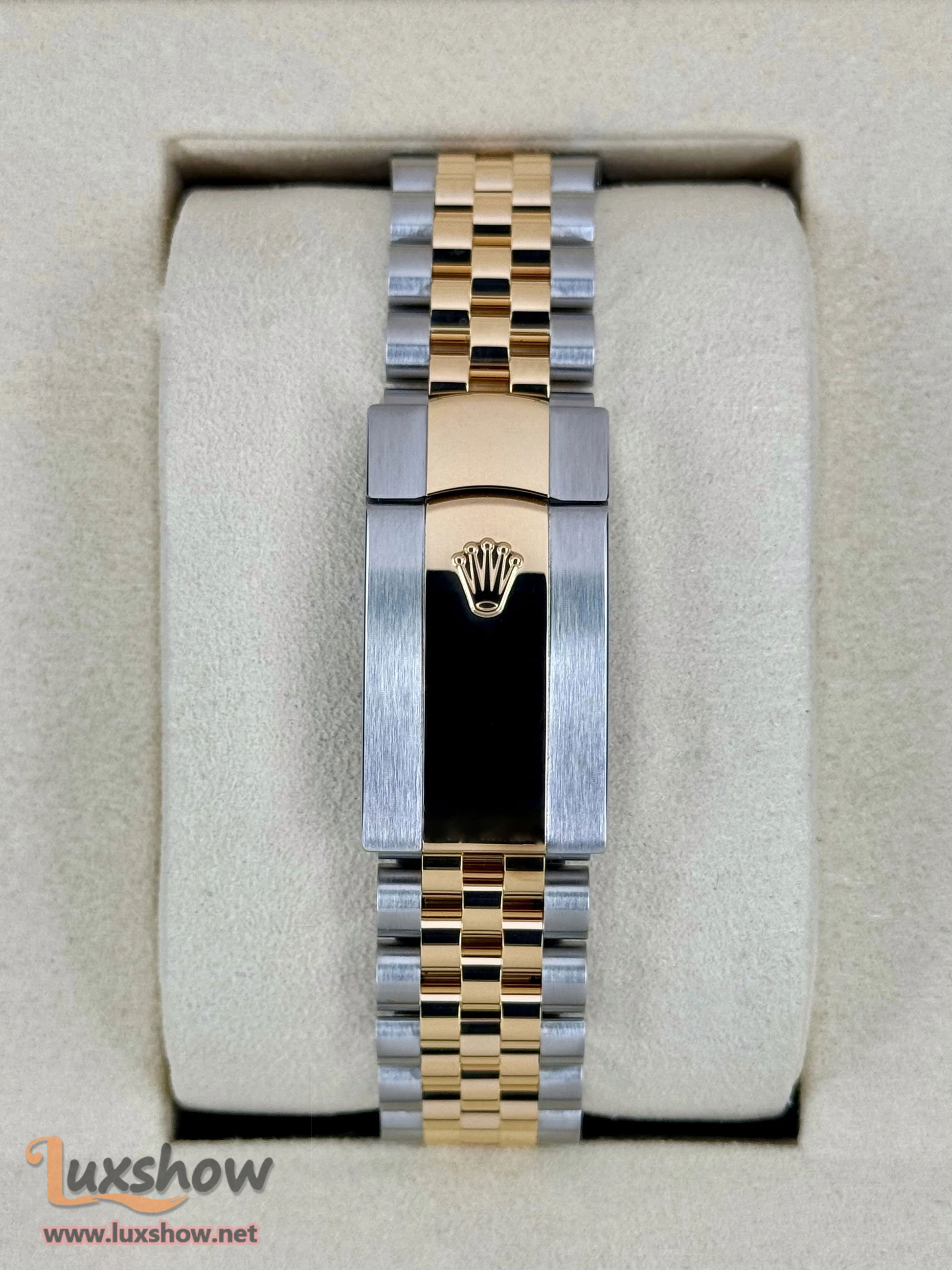 Rolex Datejust 41mm 126333 Two-Tone Jubilee Wimbledon Dial