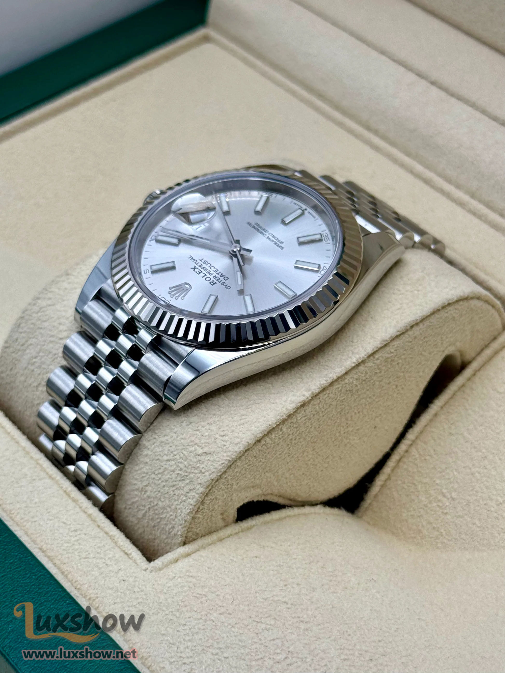 Rolex Datejust 36mm 126234 Stainless Steel Jubilee Silver Dial