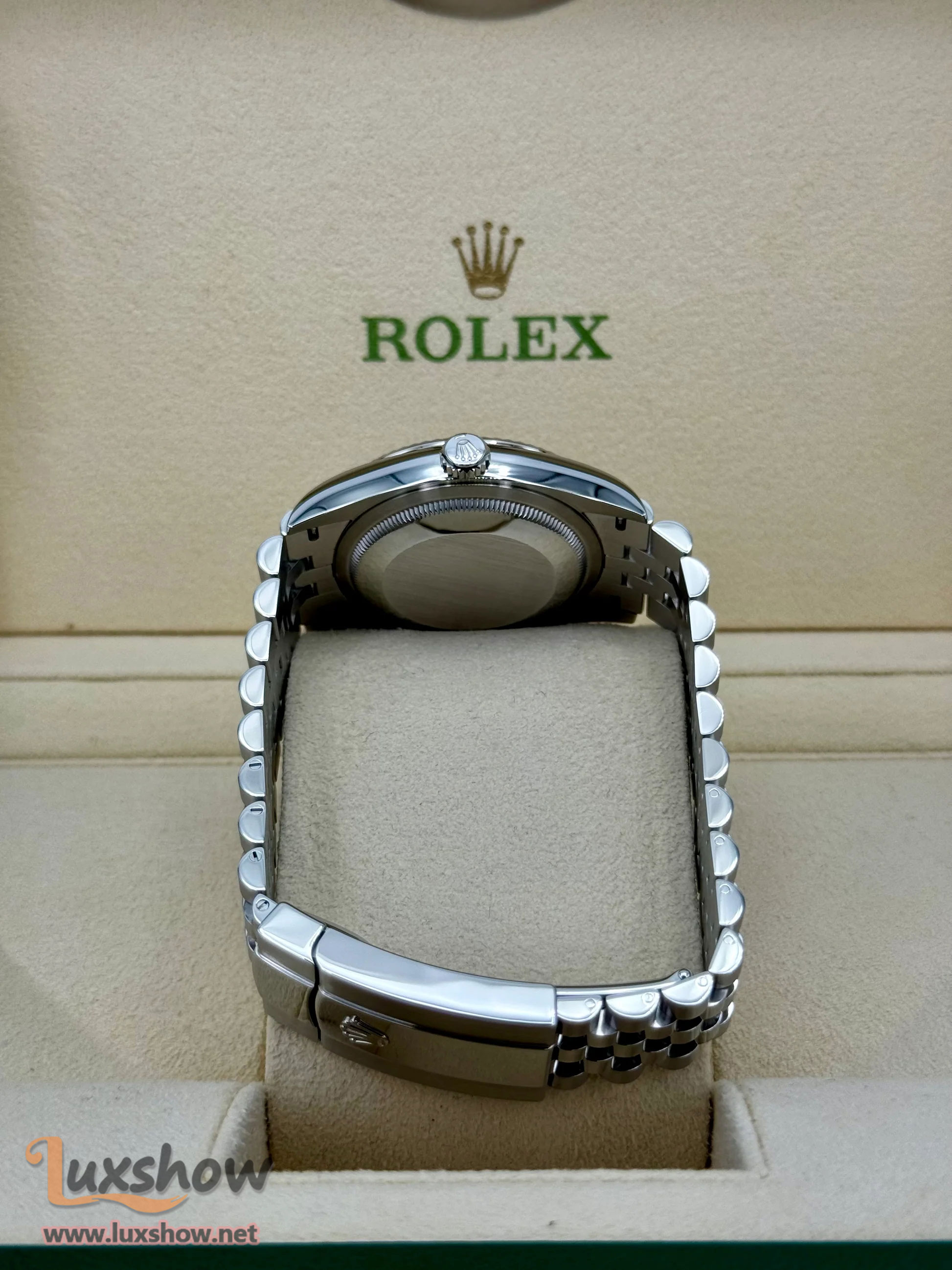 Rolex Datejust 36mm 126234 Stainless Steel Jubilee Purple Dial