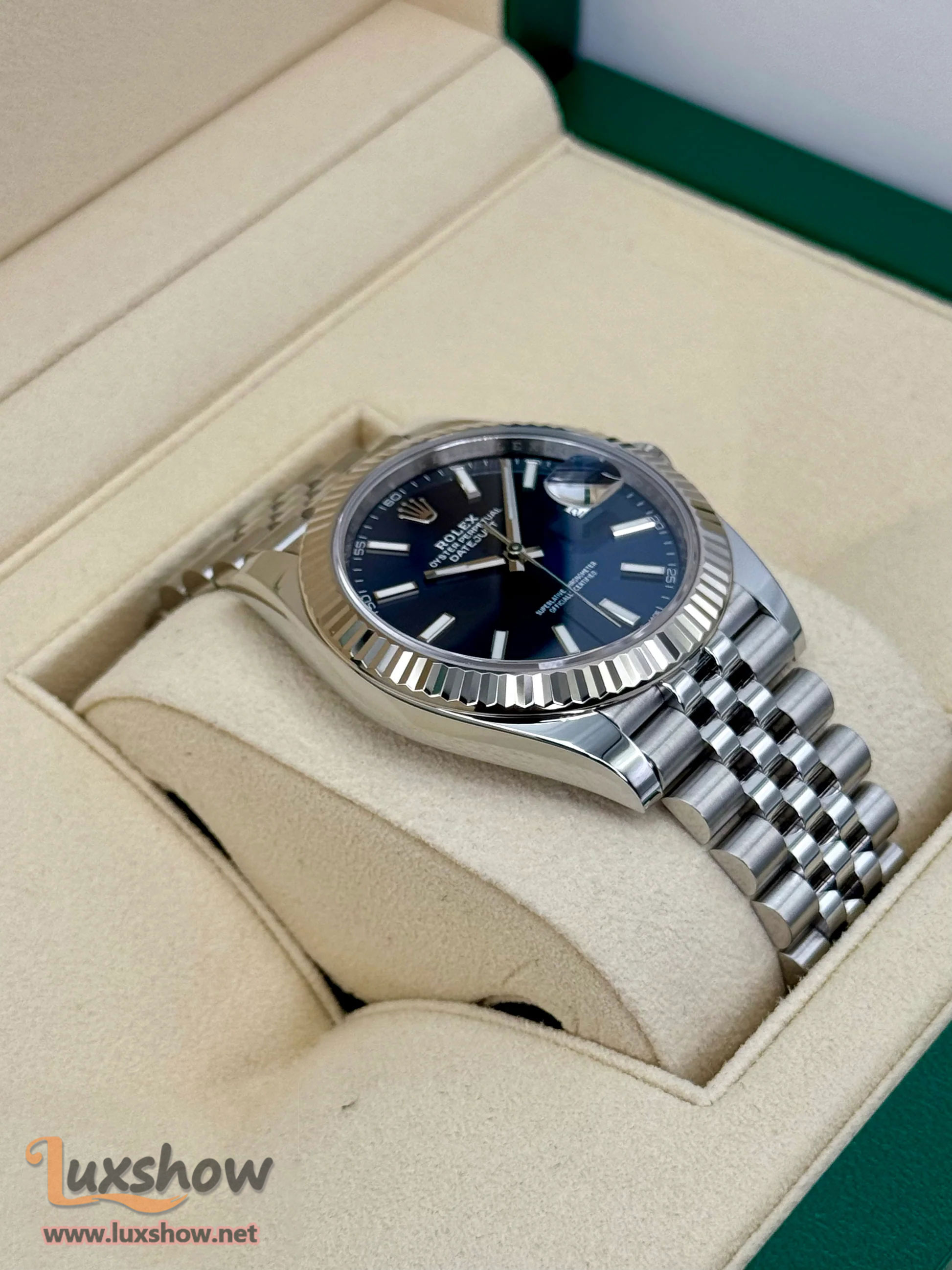 Rolex Datejust 41mm 126334 Stainless Steel Jubilee Blue Dial