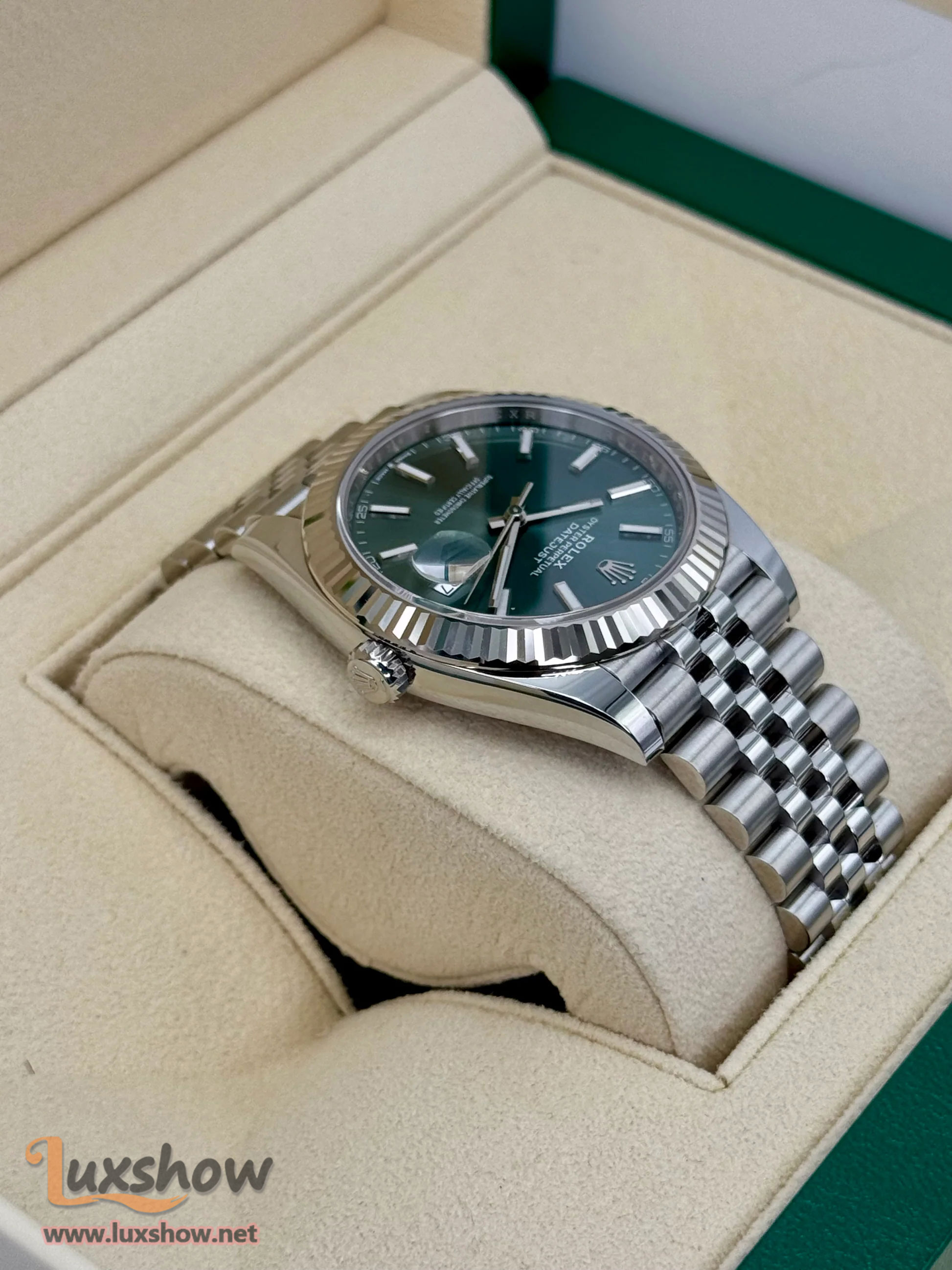 Rolex Datejust 41mm 126334 Stainless Steel Jubilee Mint Green Dial