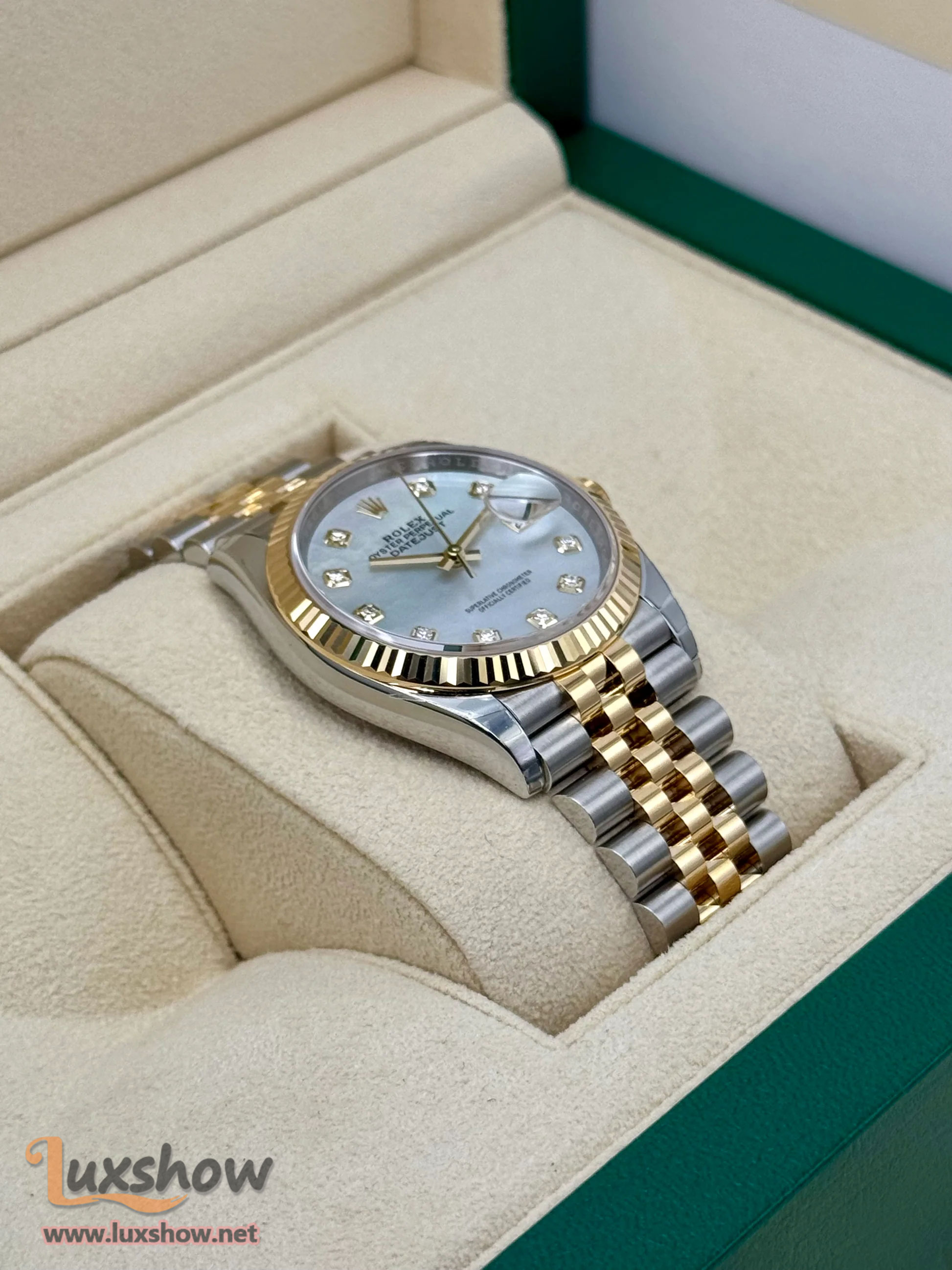 Rolex Datejust 36mm 126233 Mother of Pearl Diamond Dial