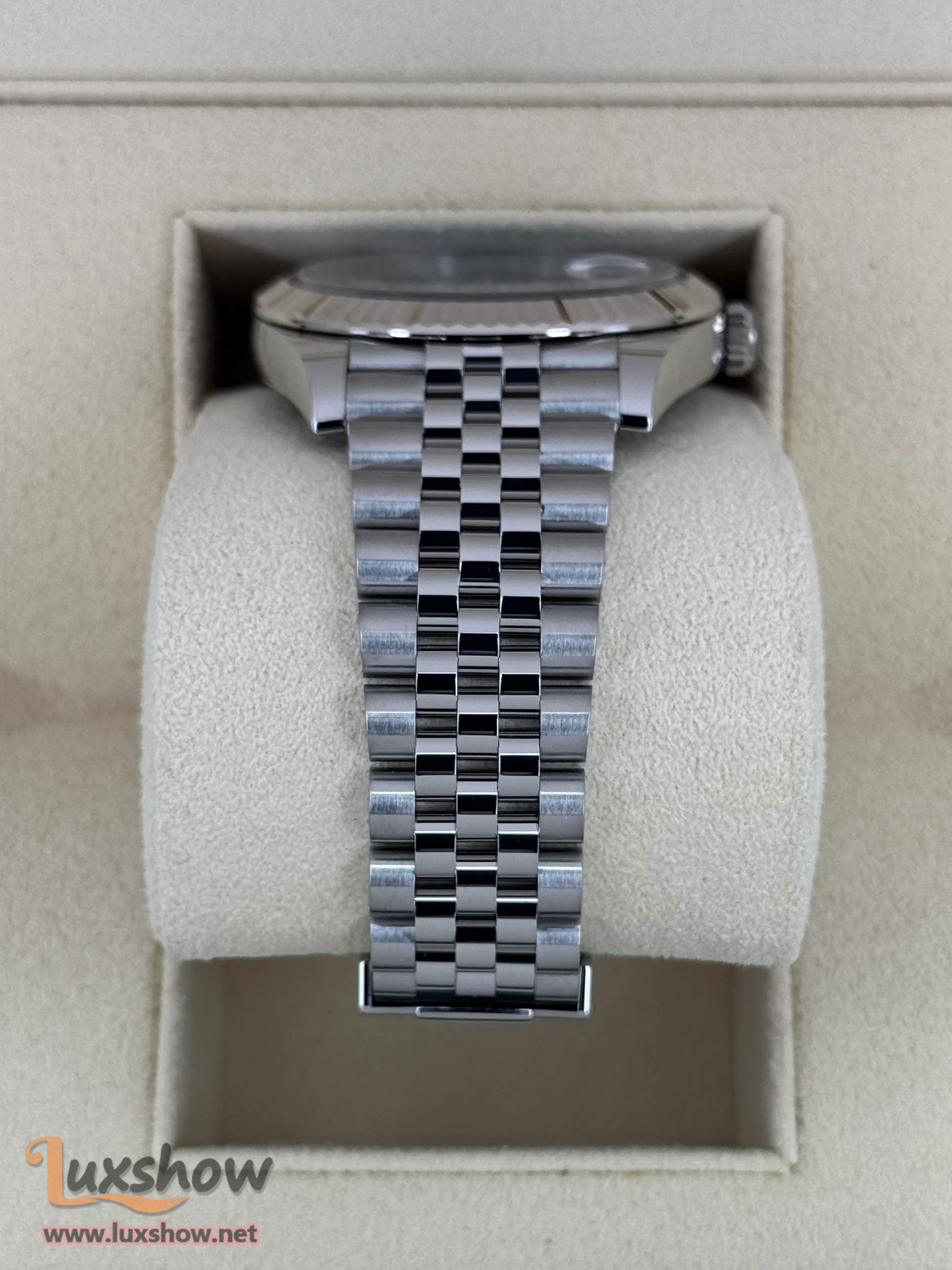 Rolex Datejust 41mm 126334 Stainless Steel Jubilee Mint Green Dial