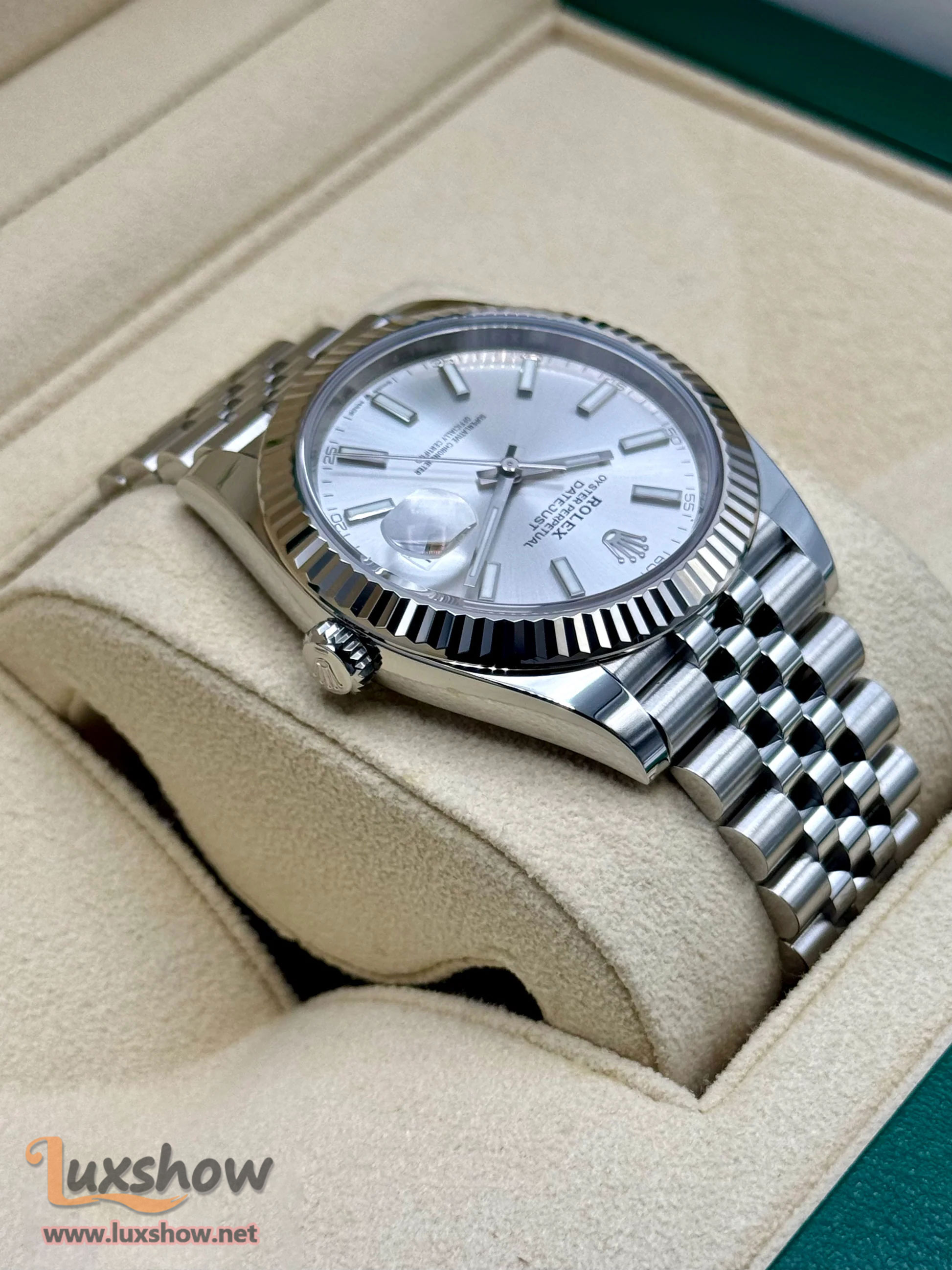 Rolex Datejust 36mm 126234 Stainless Steel Jubilee Silver Dial