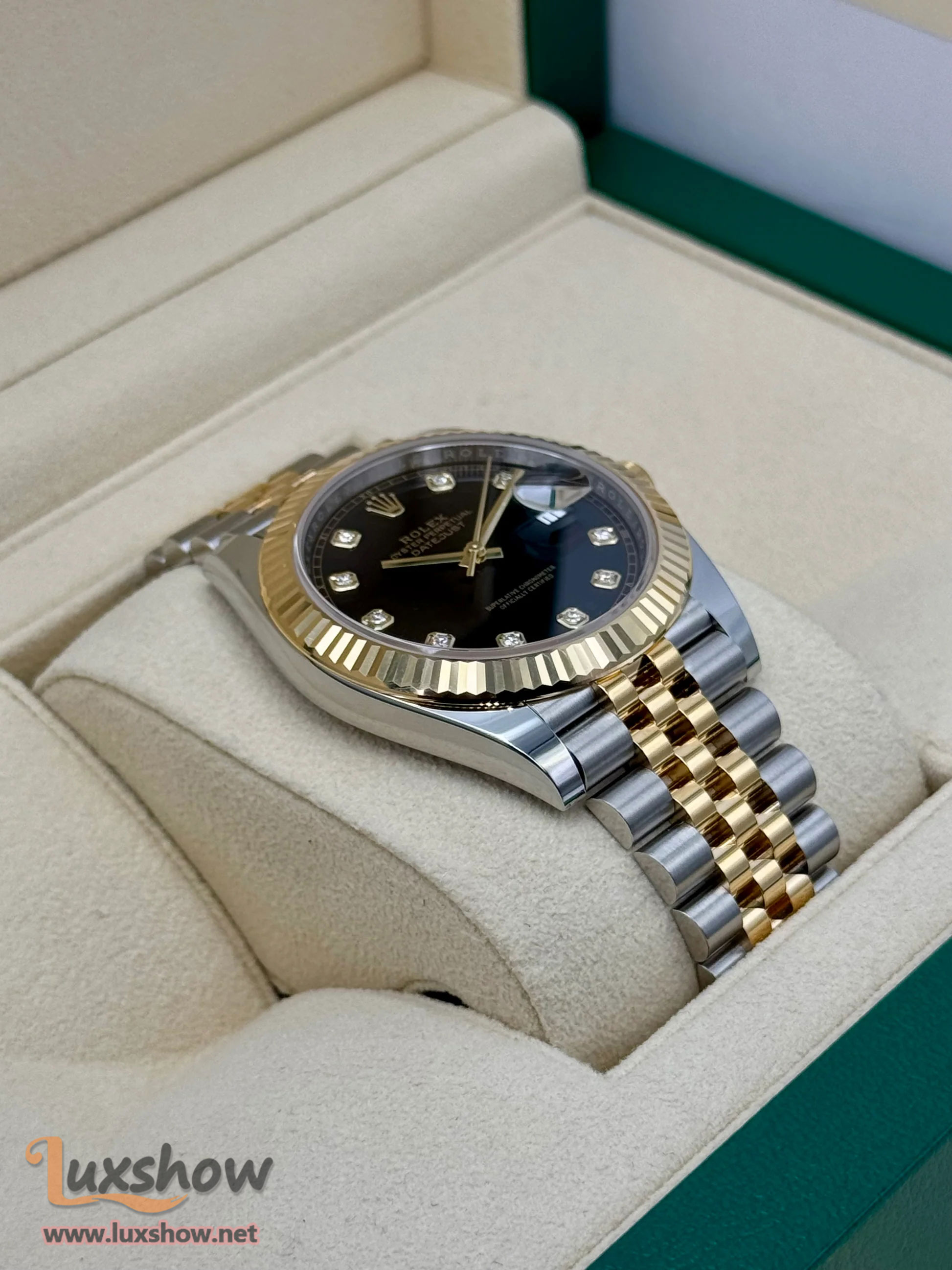 Rolex Datejust 41mm 126333 Two-Tone Jubilee Black Diamond Dial