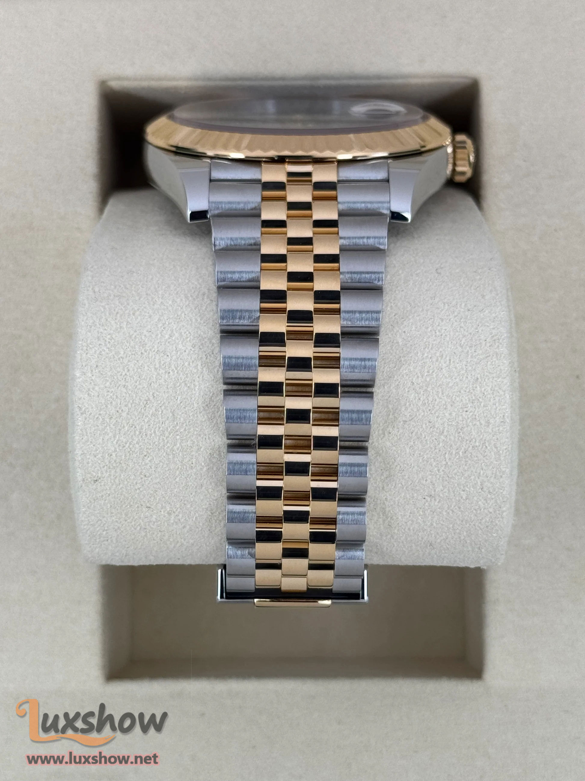 Rolex Datejust 41mm 126333 Two-Tone Jubilee Wimbledon Dial