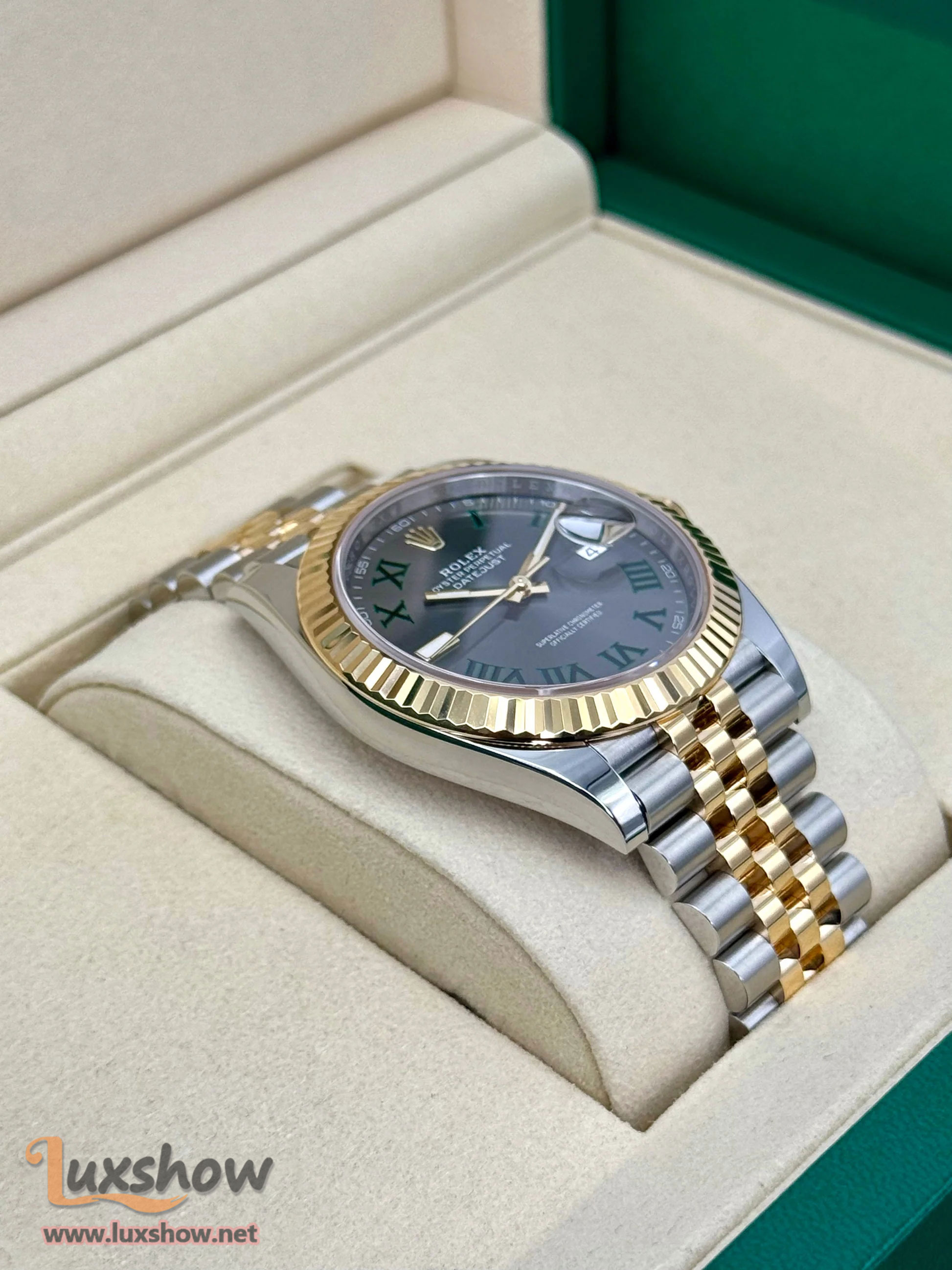 Rolex Datejust 41mm 126333 Two-Tone Jubilee Wimbledon Dial