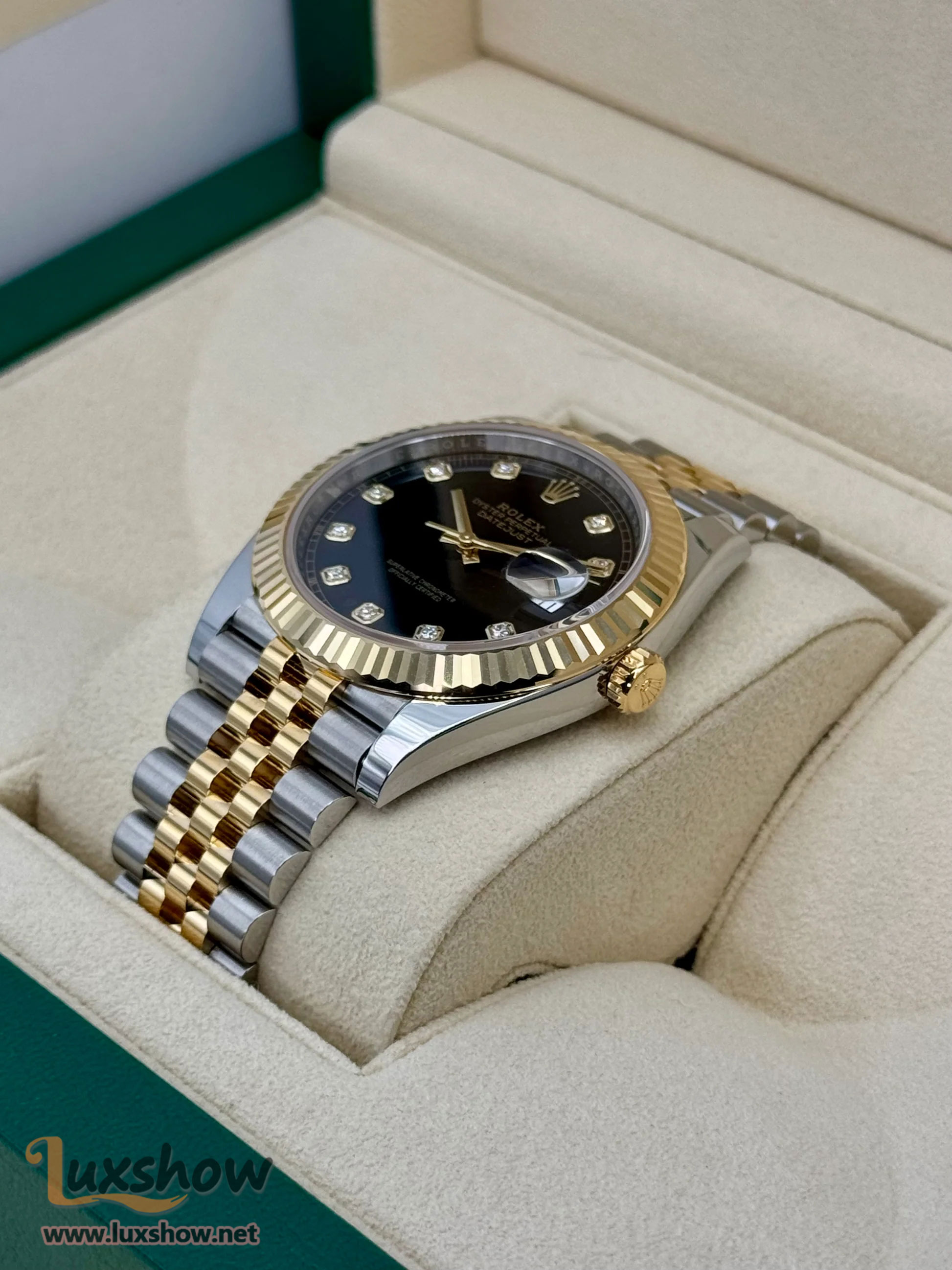 Rolex Datejust 41mm 126333 Two-Tone Jubilee Black Diamond Dial