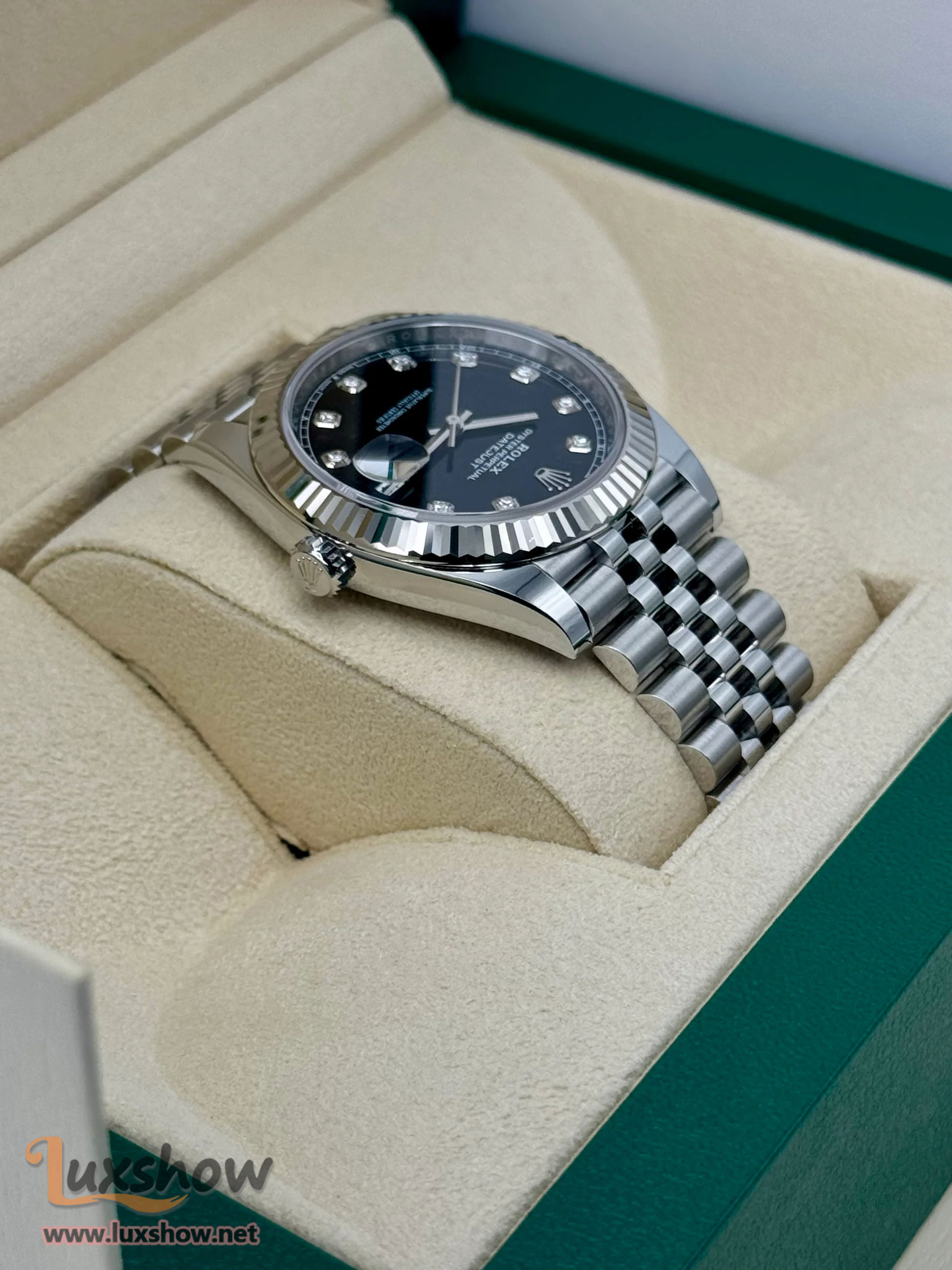 Rolex Datejust 41mm 126334 Jubilee Black Diamond Dial