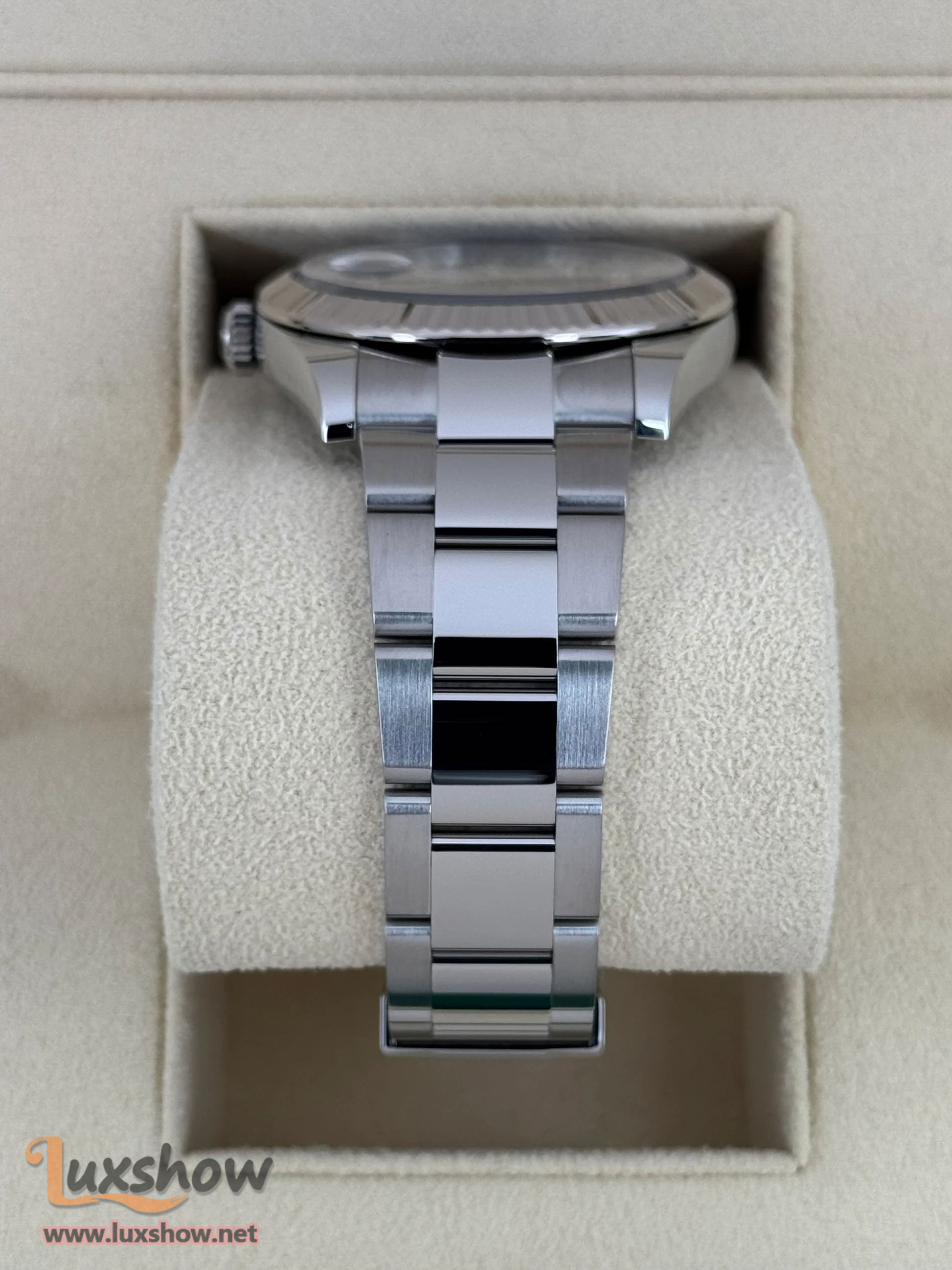 Rolex Datejust 41mm 126334 Stainless Steel Oyster Blue Diamond Dial