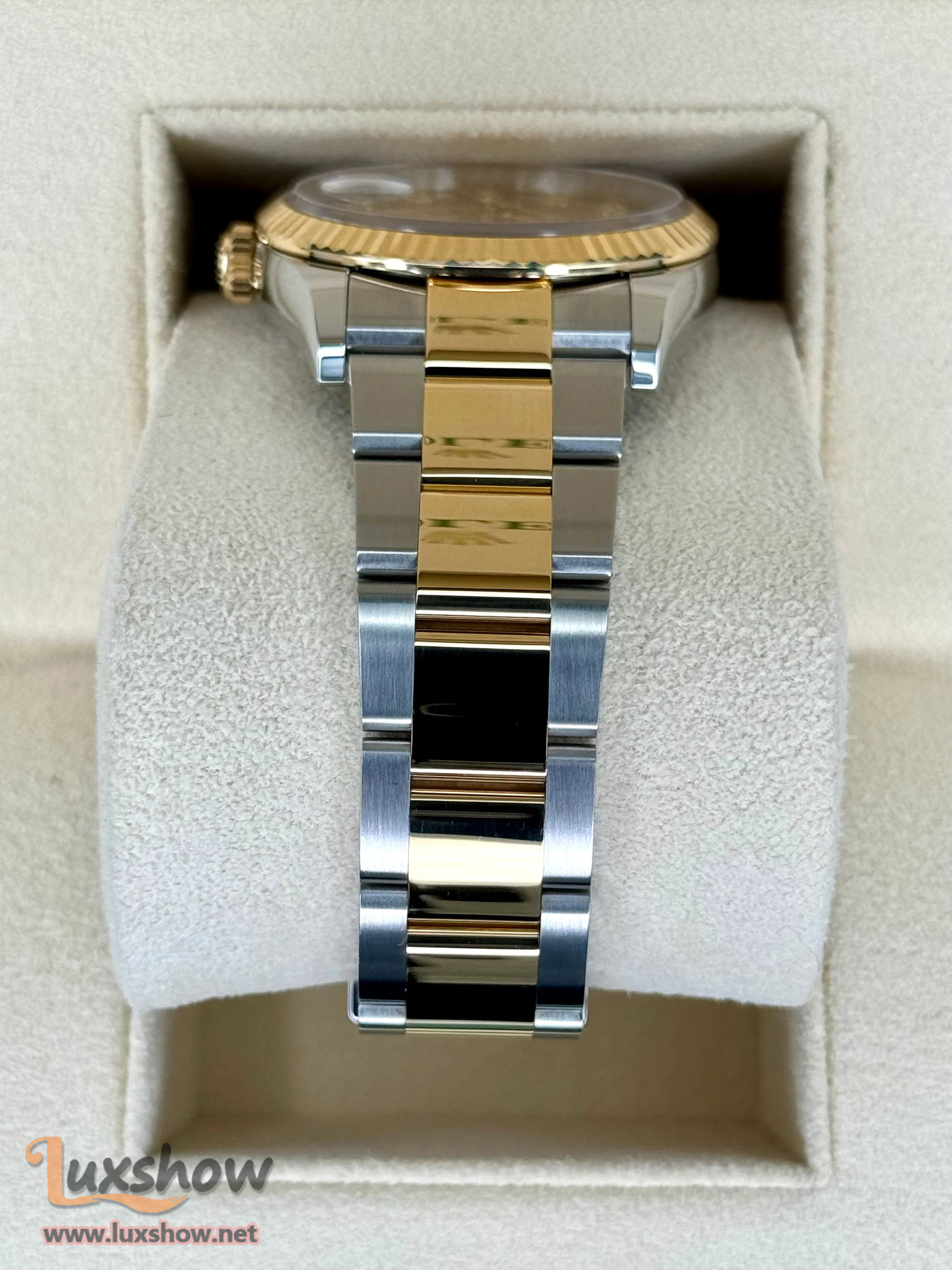 Rolex Datejust 36mm 126233 Two-Tone Champagne Diamond Dial