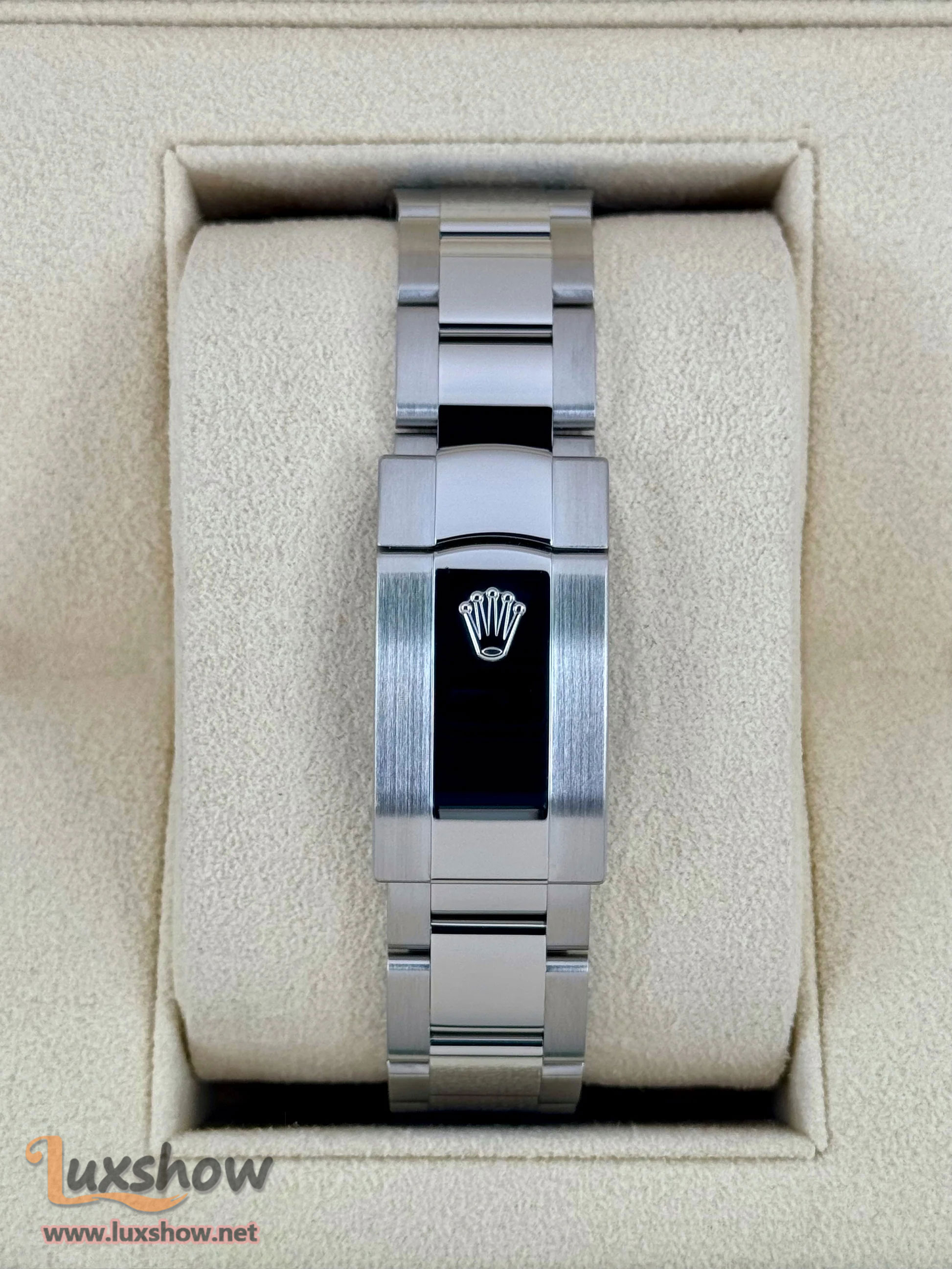 Rolex Datejust 41mm 126300 Stainless Steel Oyster Silver Dial