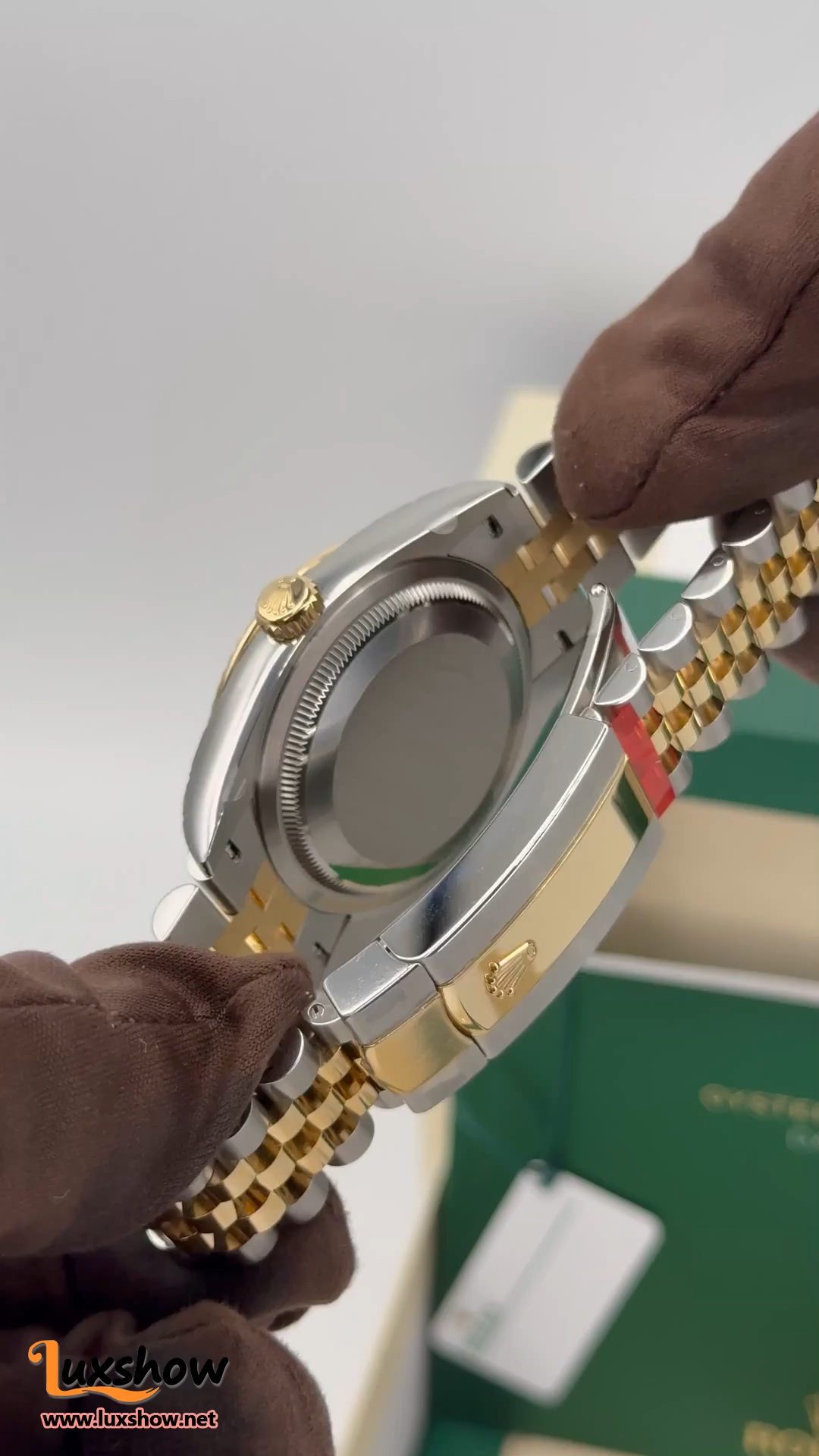 Rolex Datejust 36mm 126233 Mother of Pearl Diamond Dial