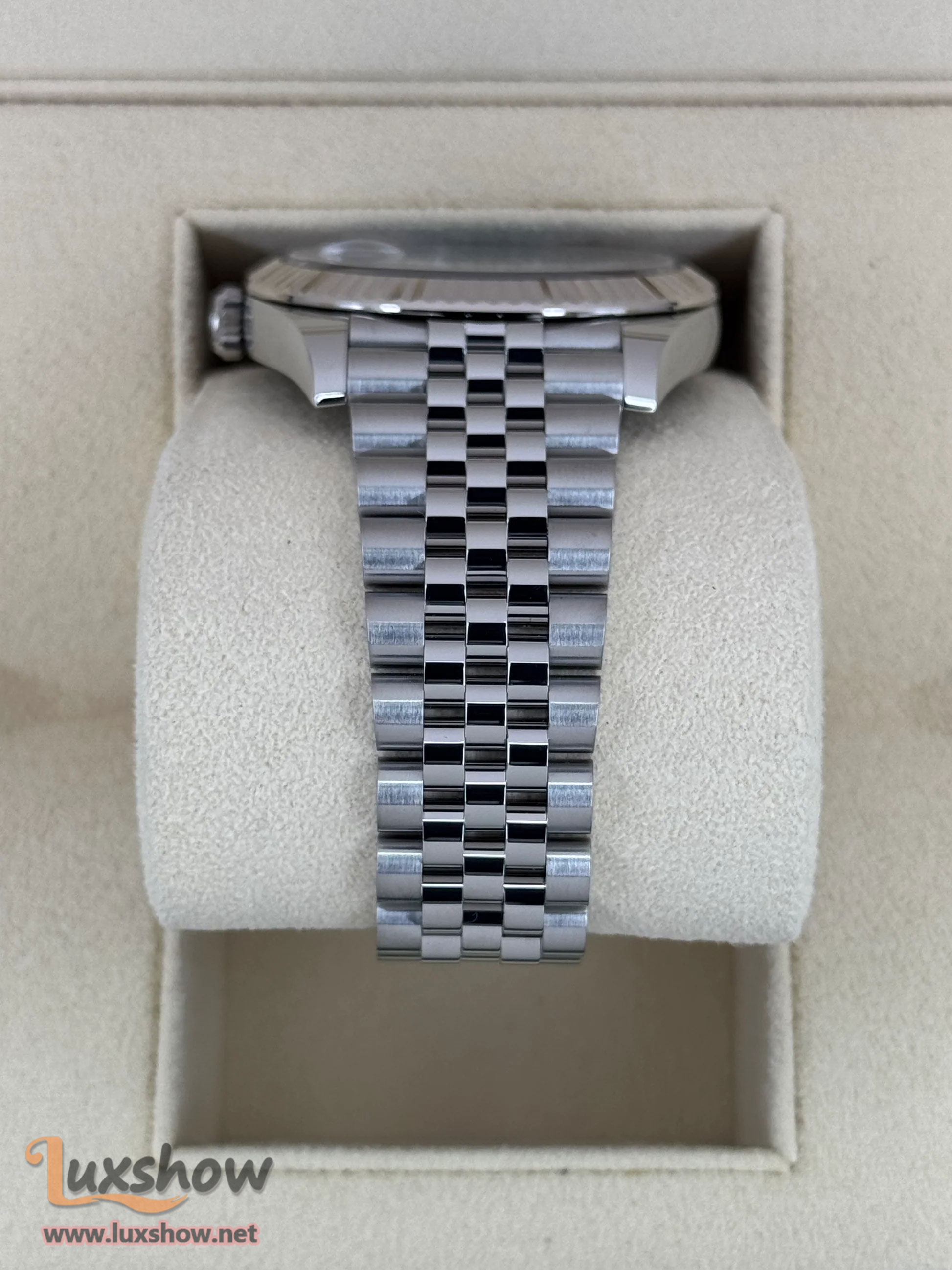 Rolex Datejust 41mm 126334 Stainless Steel Jubilee Mint Green Dial