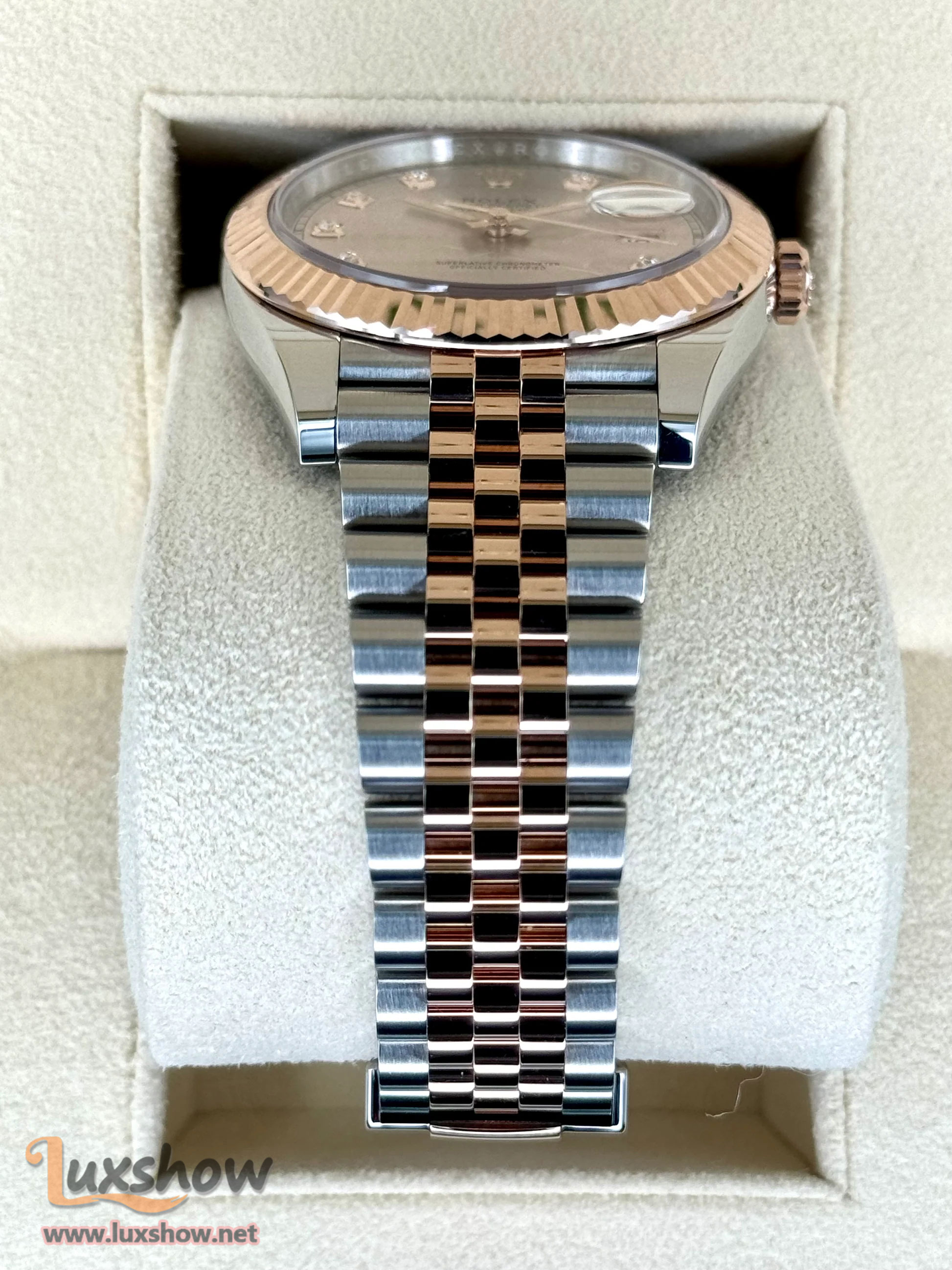 Rolex Datejust 41mm 126331 Two-Tone Jubilee Sundust Diamond Dial