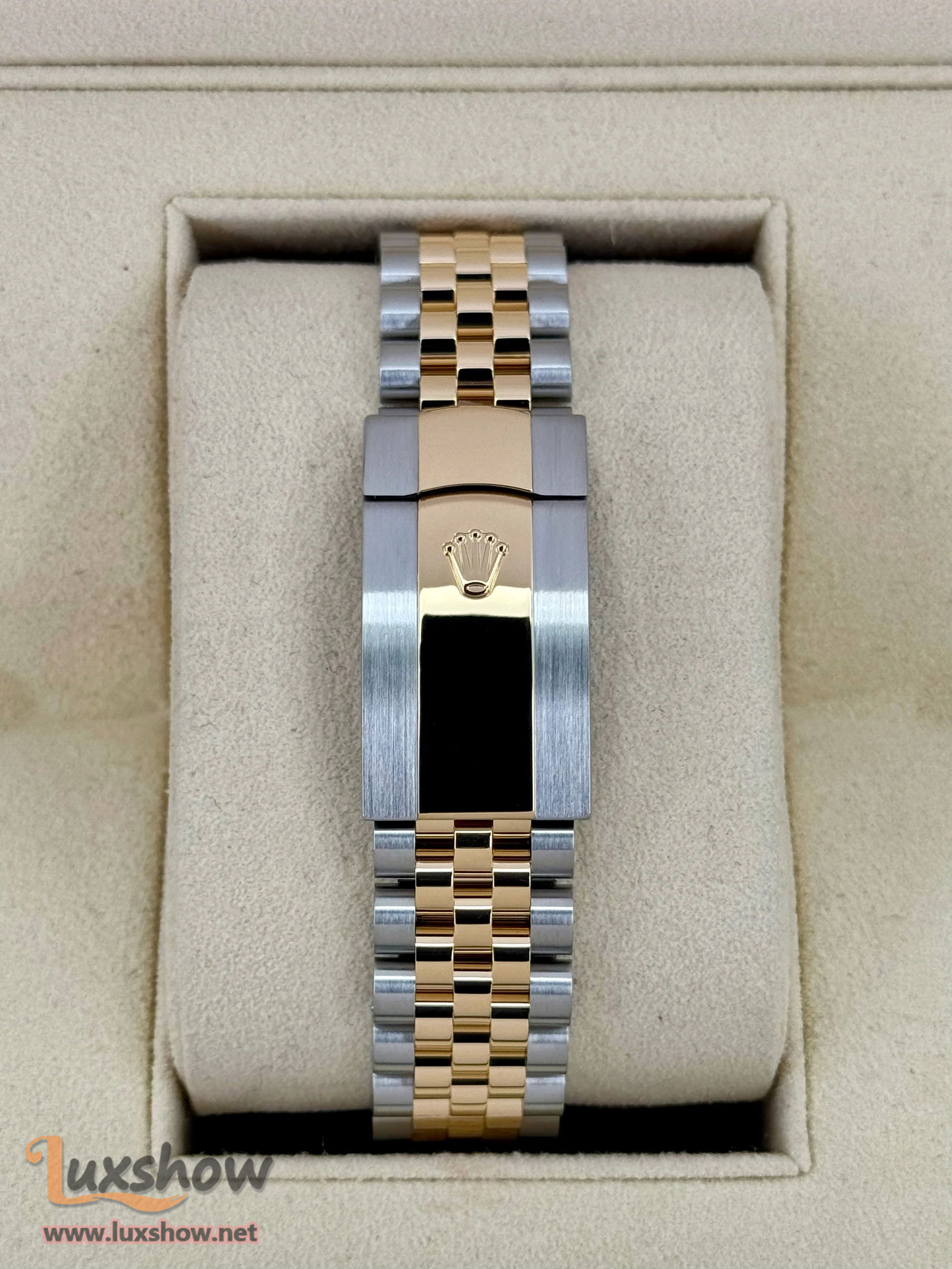 Rolex Datejust 36mm 126233 Two-Tone Champagne Dial