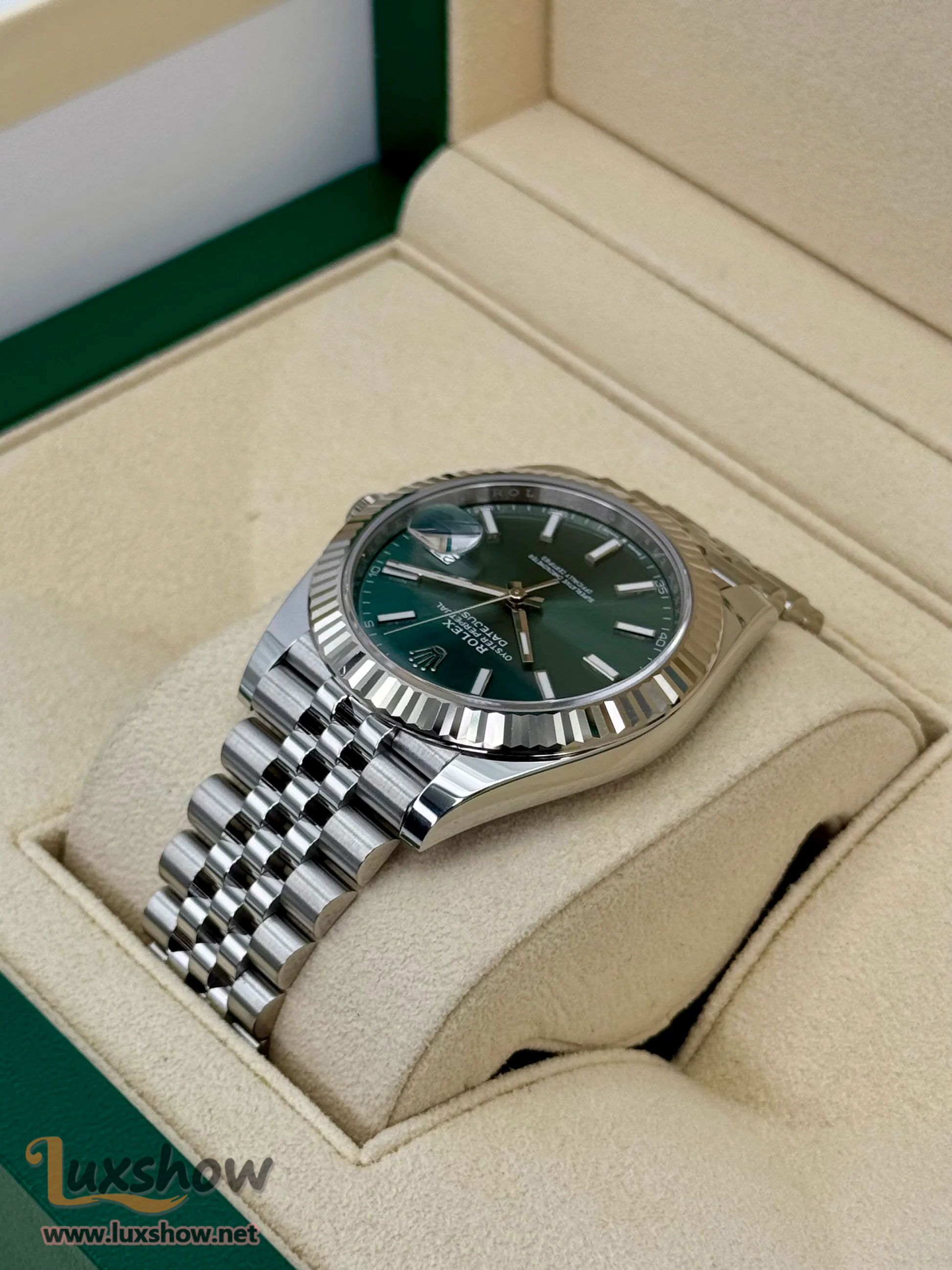 Rolex Datejust 41mm 126334 Stainless Steel Jubilee Mint Green Dial