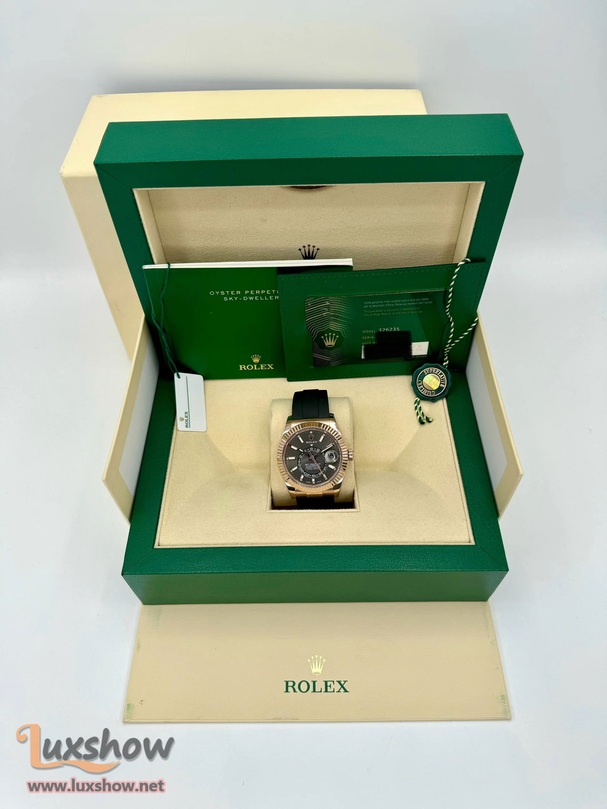 Sky-Dweller 42mm 326938 Yellow Gold Oyster Champagne Dial