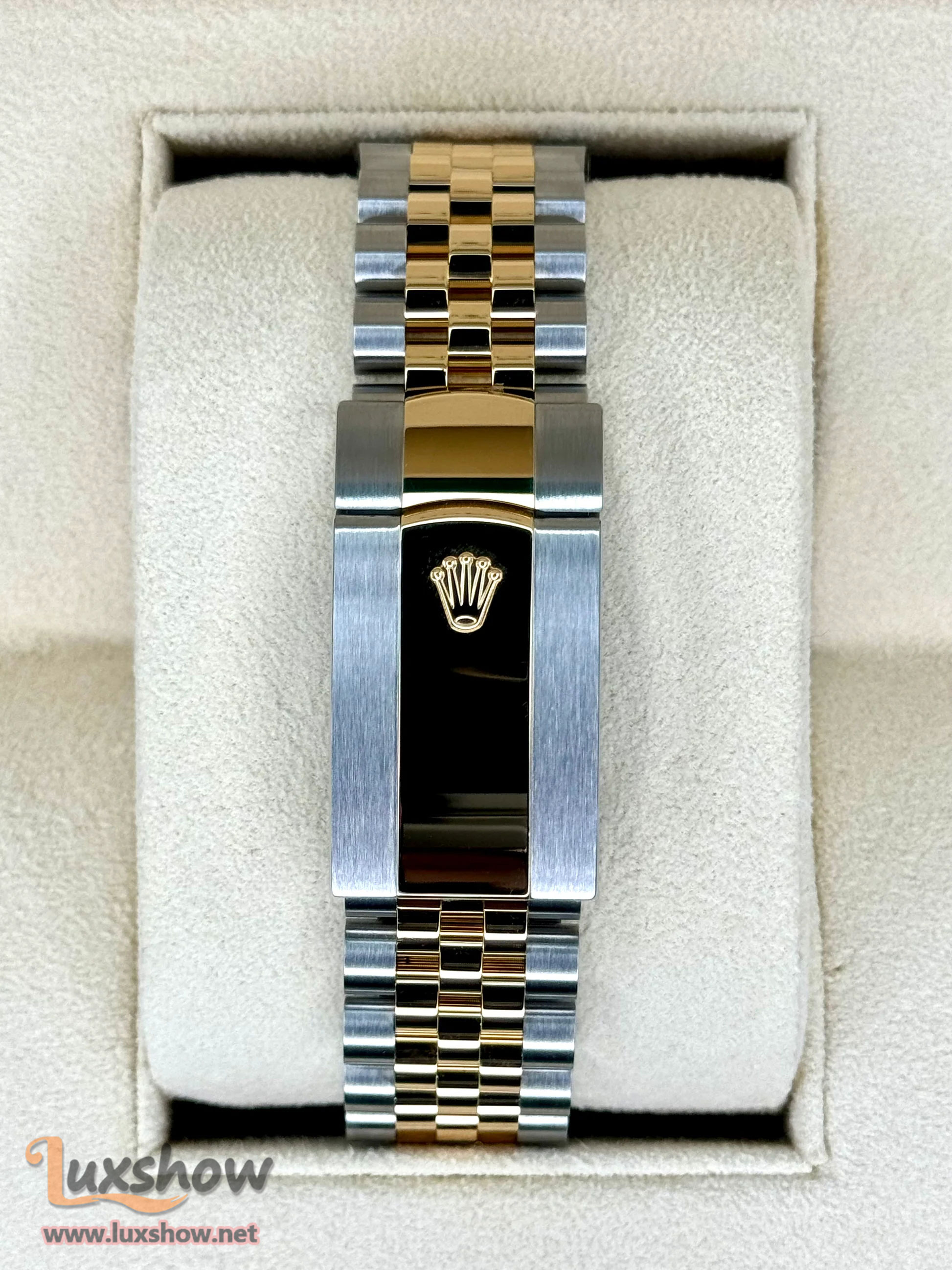 Rolex Sky-Dweller 42mm 336933 Jubilee White Dial