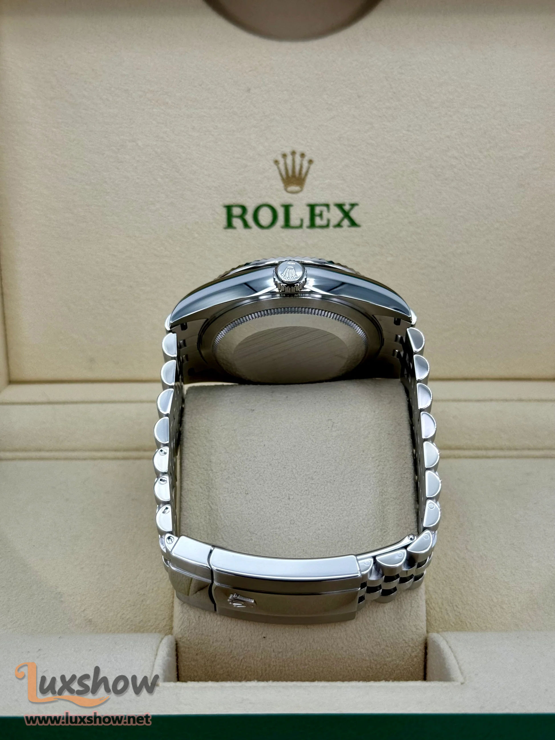 Rolex Sky-Dweller 42mm 326934 Stainless Steel Jubilee White Dial