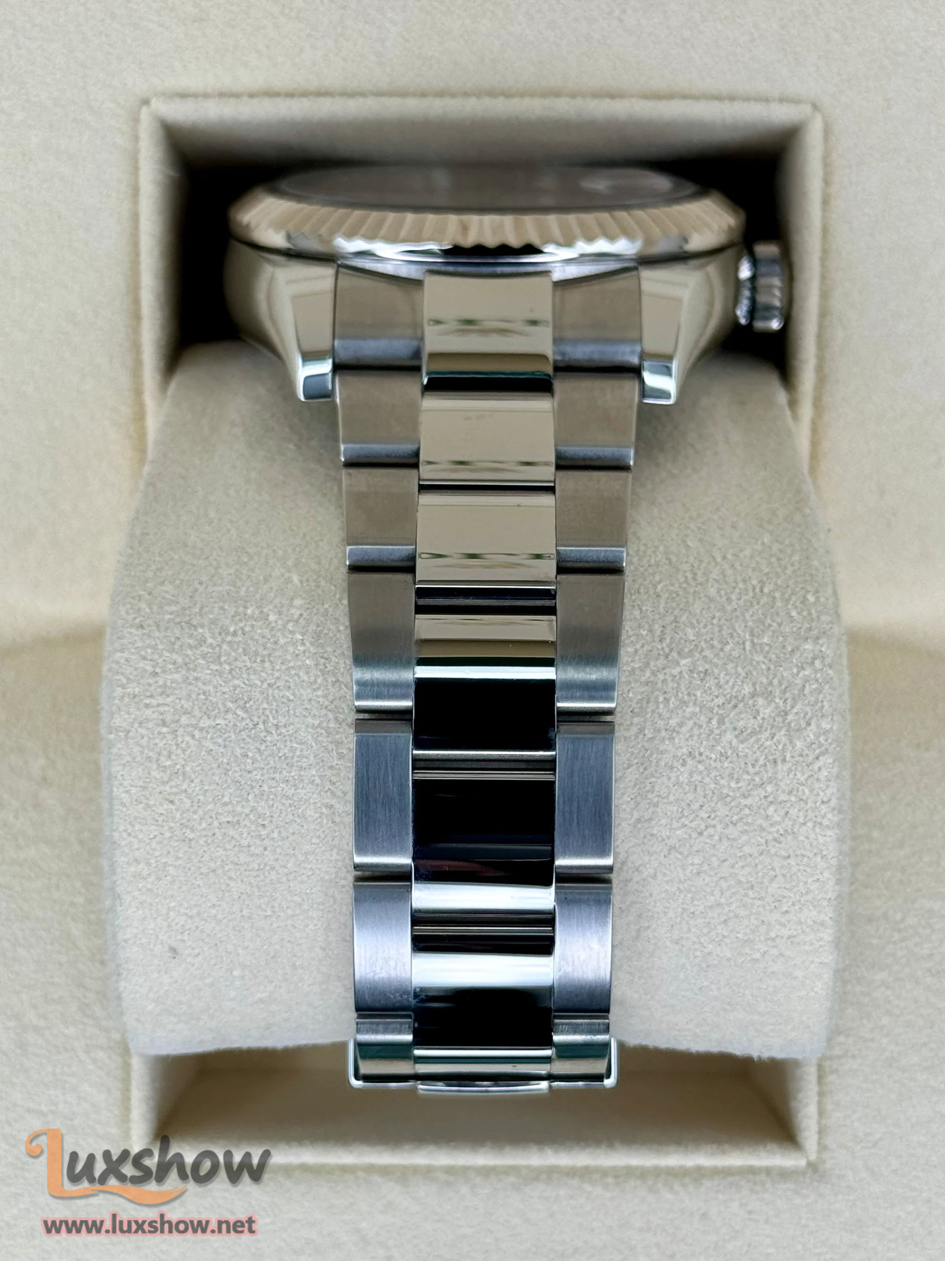 Rolex Sky-Dweller 42mm 326934 Stainless Steel Oyster White Dial