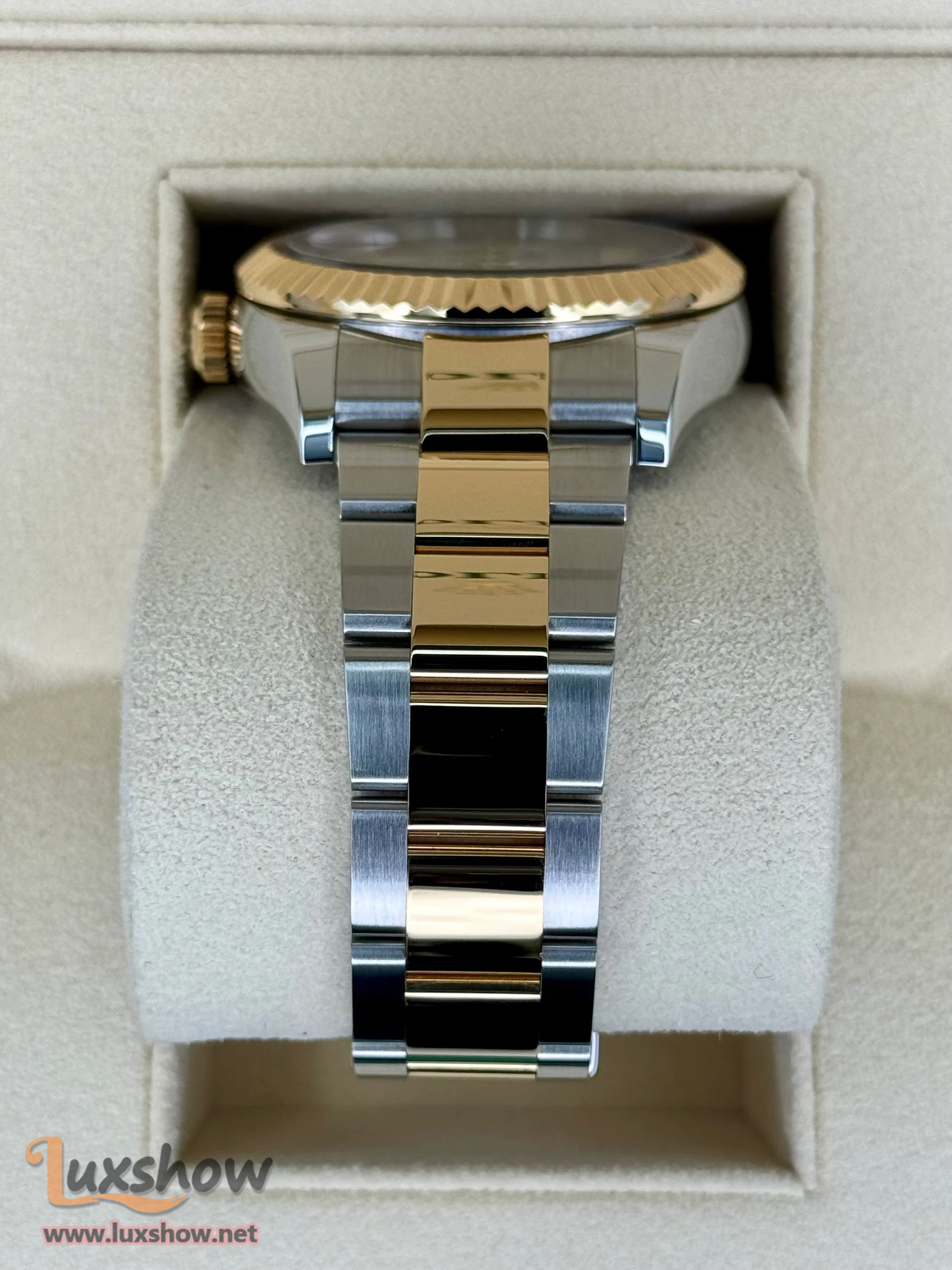 Rolex Sky-Dweller 42mm 326933 Two-Tone Oyster White Dial