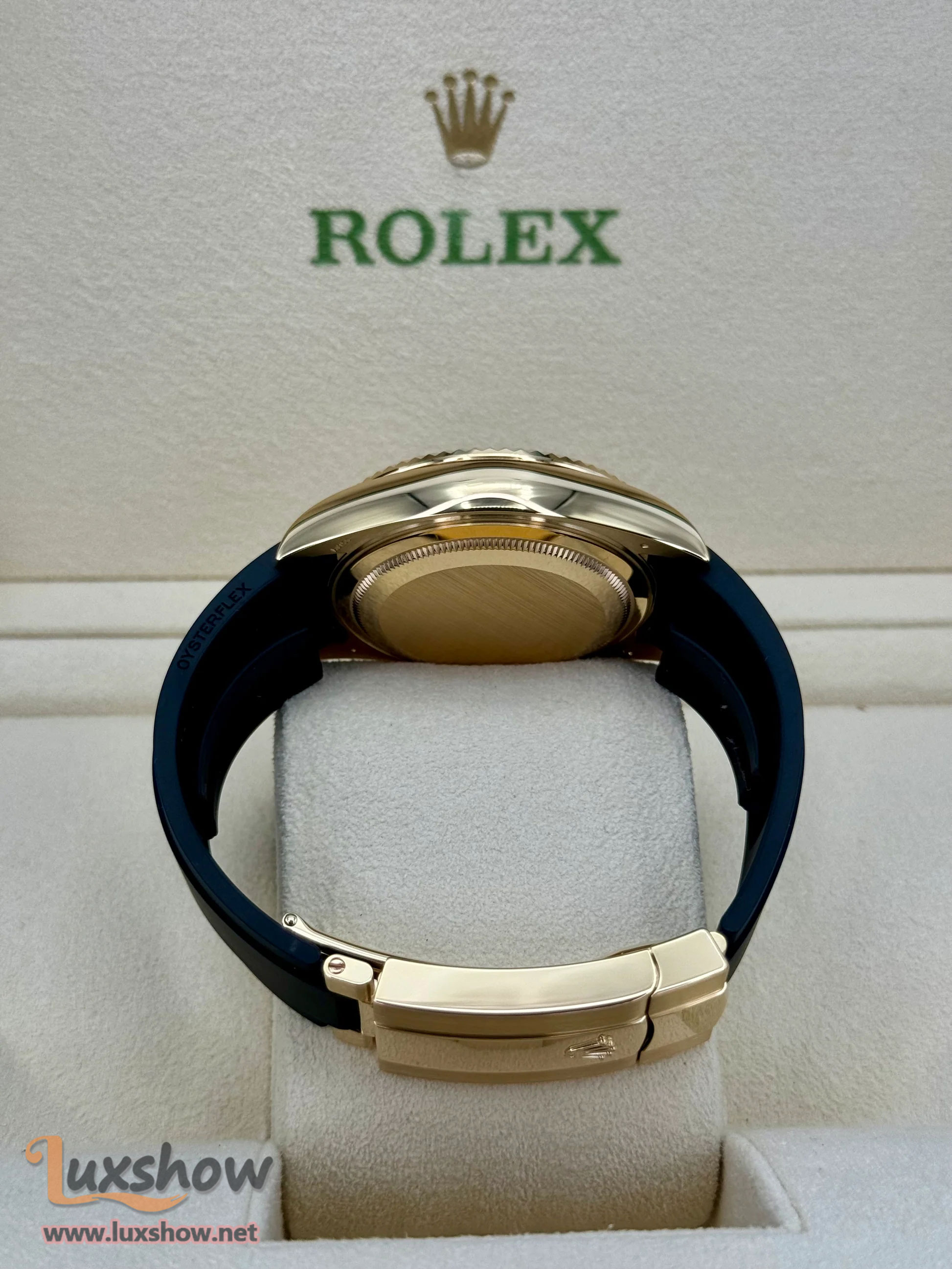 Rolex Sky-Dweller 42mm 336238 Yellow Gold Oysterflex Champagne Dial