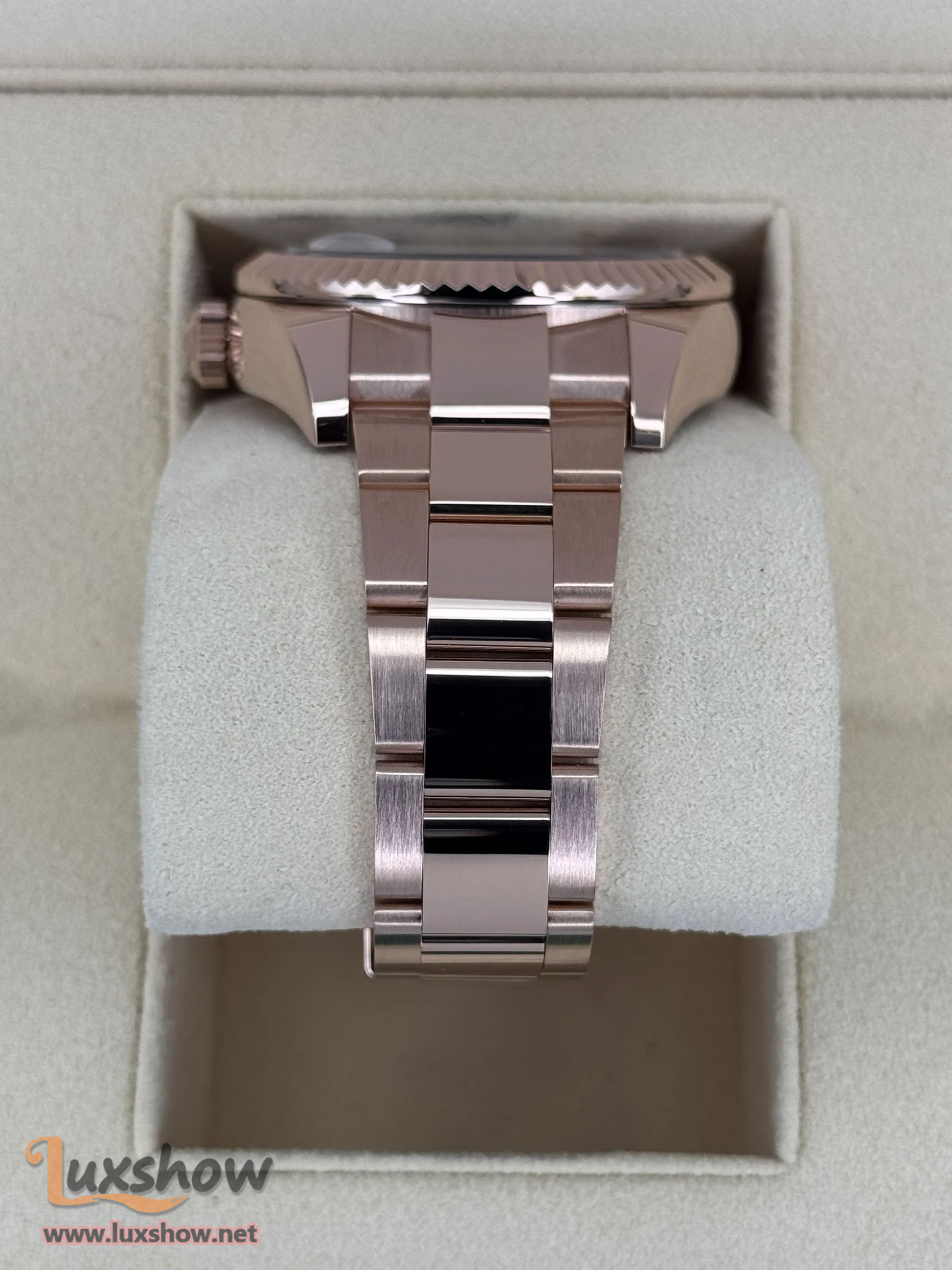 Rolex Sky-Dweller 42mm 326935 Rose Gold White Dial