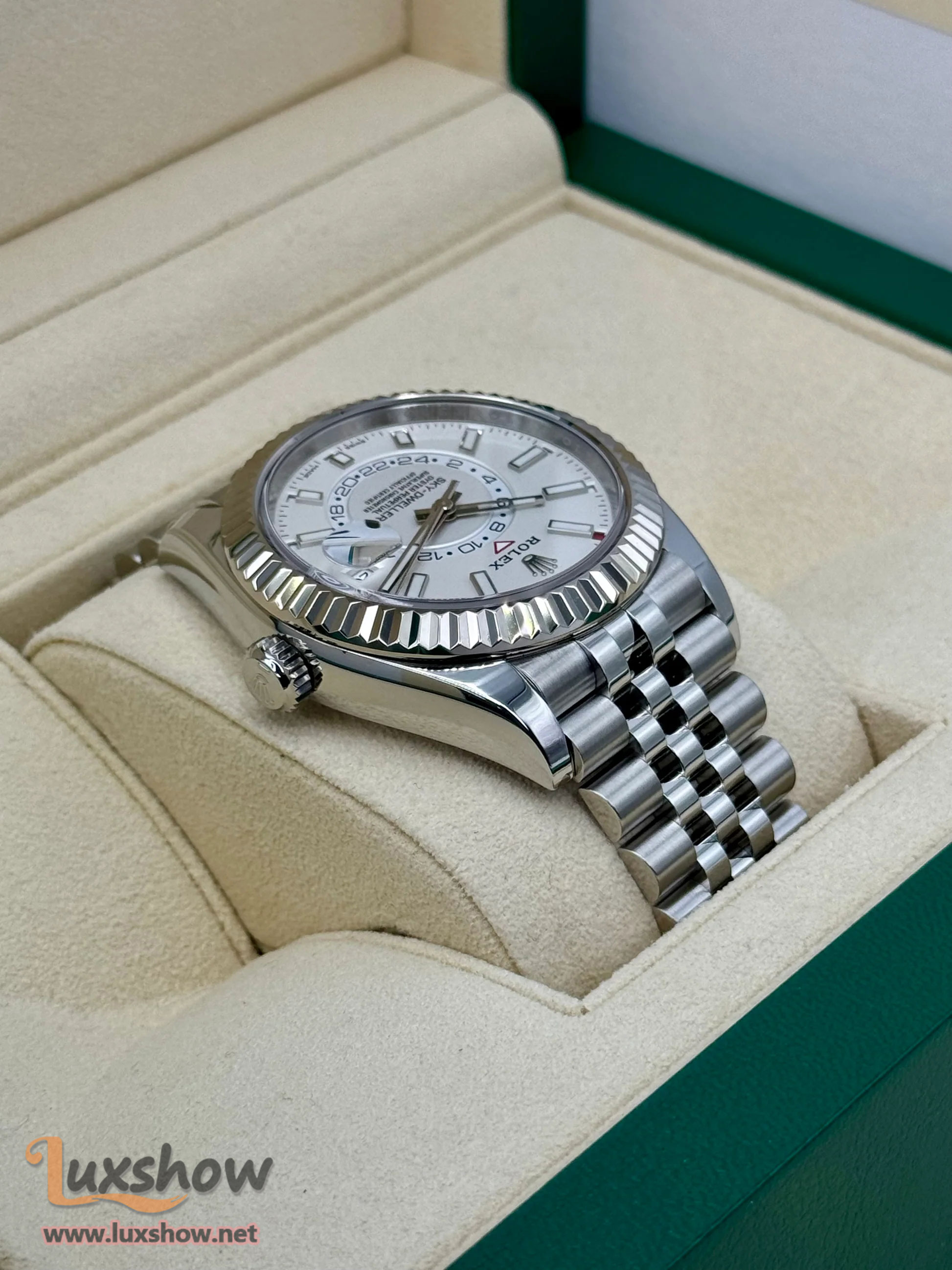 Rolex Sky-Dweller 42mm 326934 Stainless Steel Jubilee White Dial