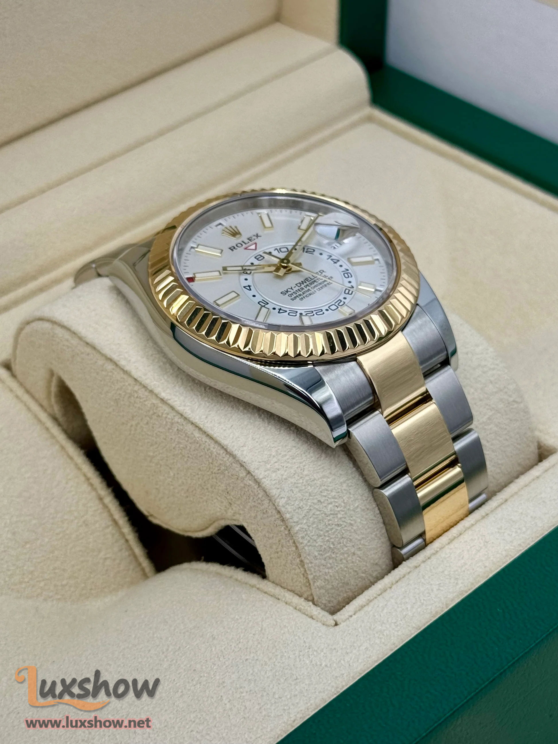 Rolex Sky-Dweller 42mm 326933 Two-Tone Oyster White Dial
