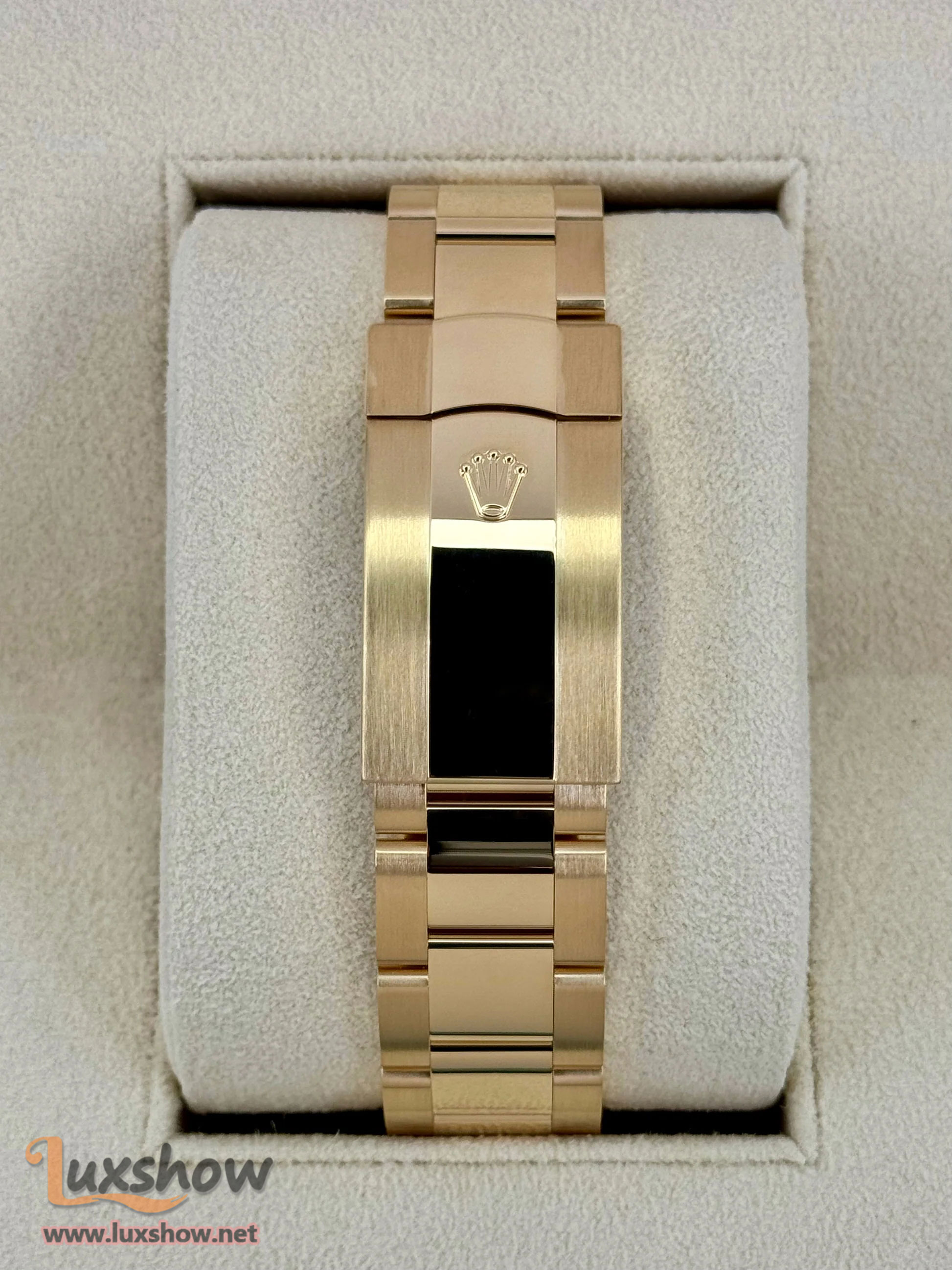 Rolex Sky-Dweller 42mm 336938 Yellow Gold Oyster Black Dial