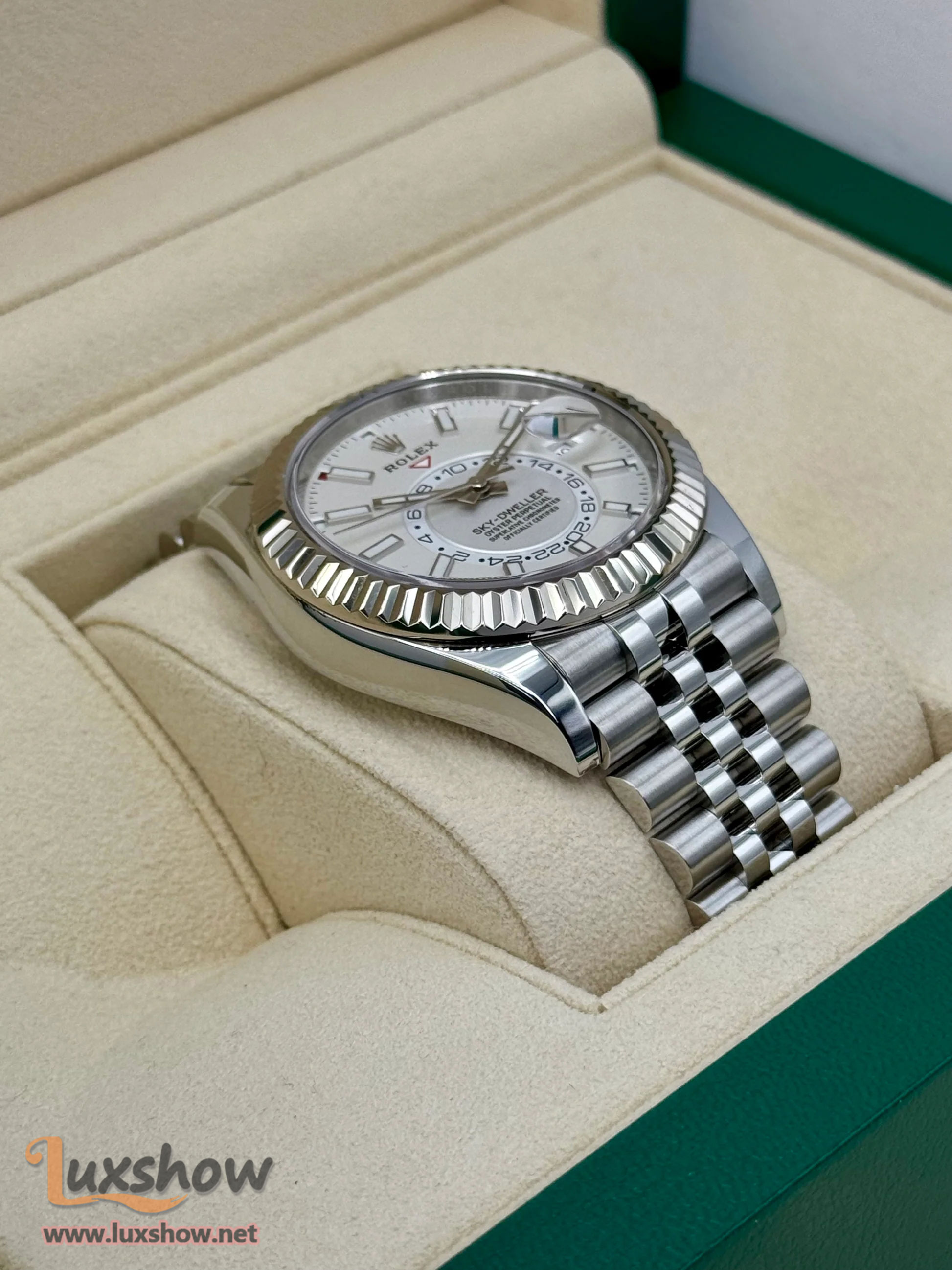 Rolex Sky-Dweller 42mm 326934 Stainless Steel Jubilee White Dial