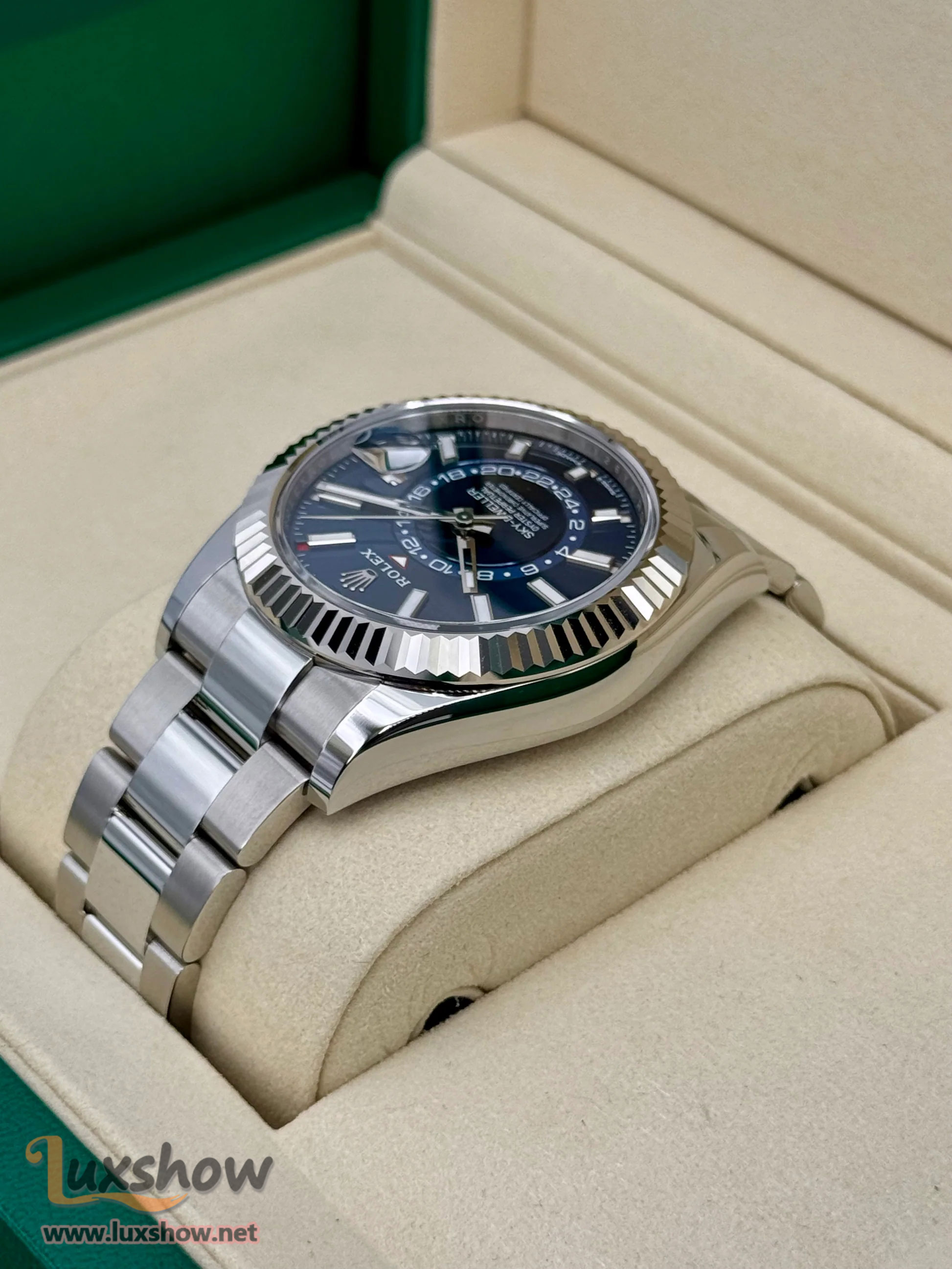 Rolex Sky-Dweller 42mm 336934 Oyster Blue Dial