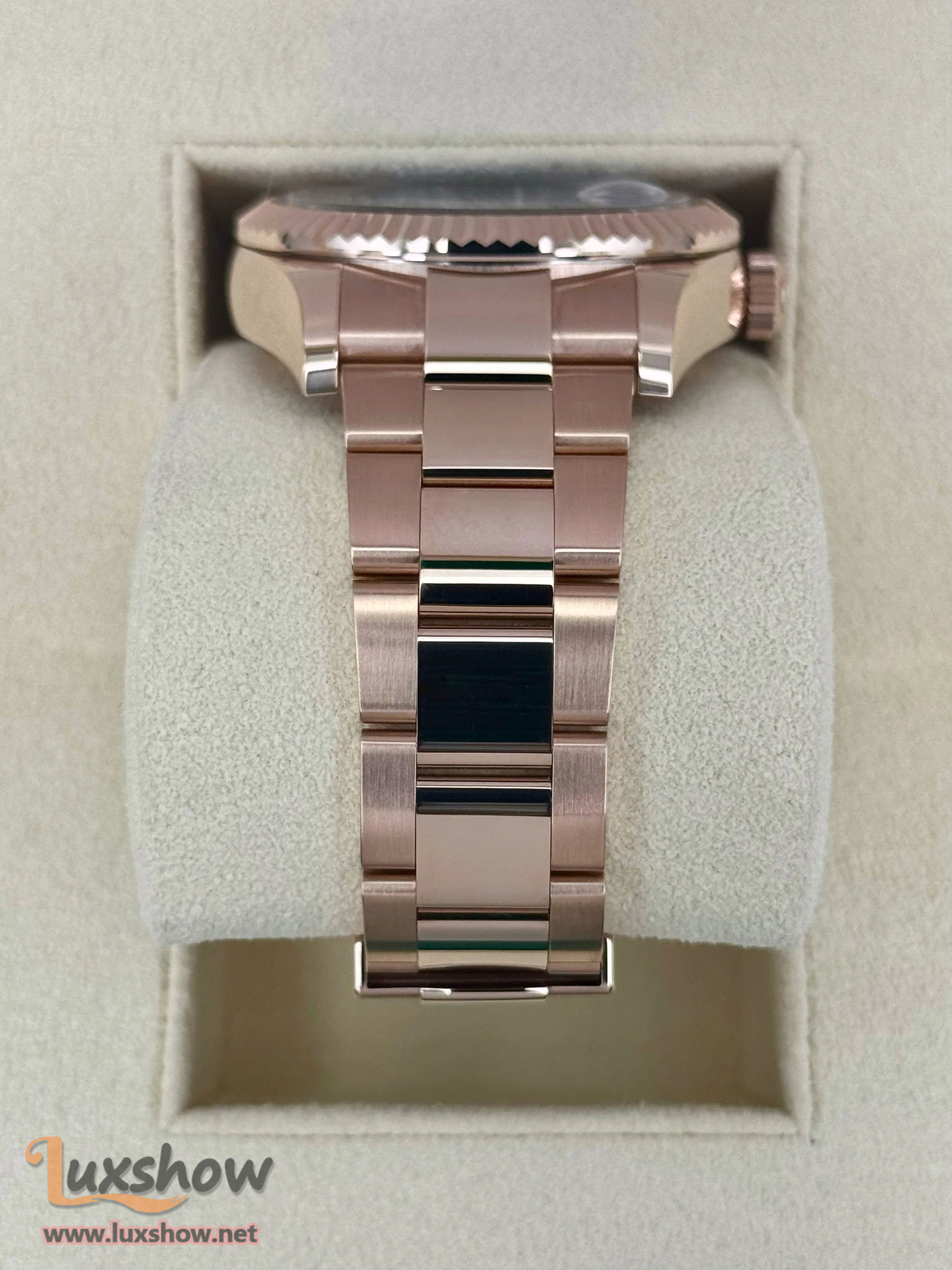 Rolex Sky-Dweller 42mm 336935 Rose Gold Blue Dial