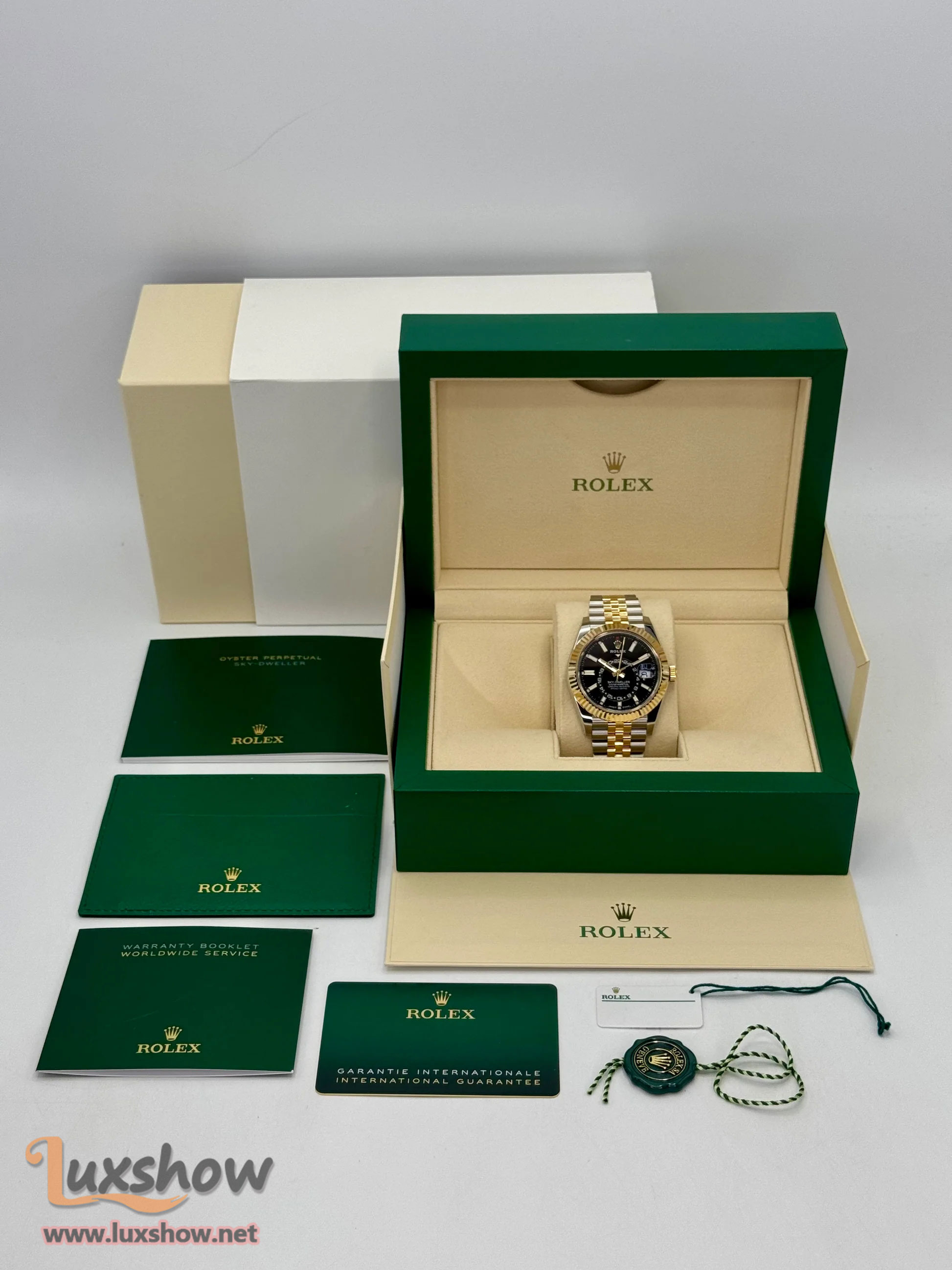 Rolex Sky-Dweller 42mm 336933 Jubilee Black Dial