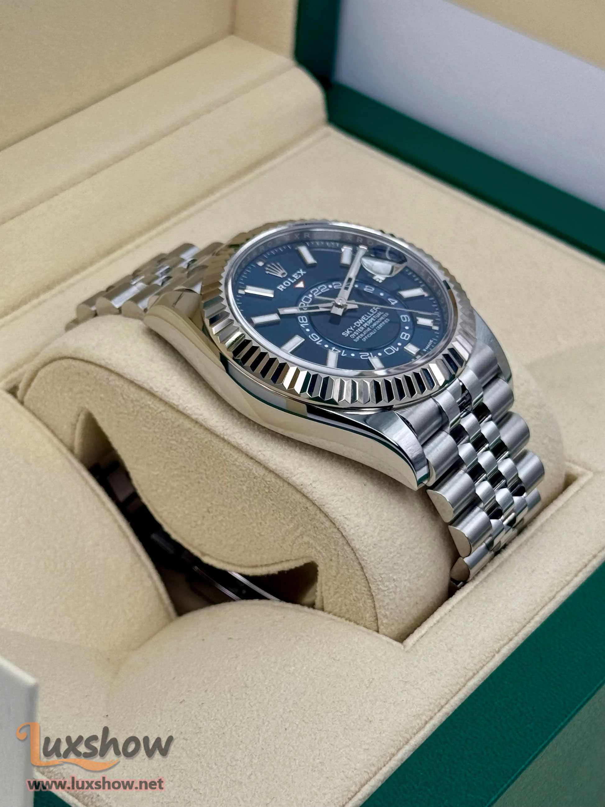 Rolex Sky-Dweller 42mm 336934 Jubilee Blue Dial