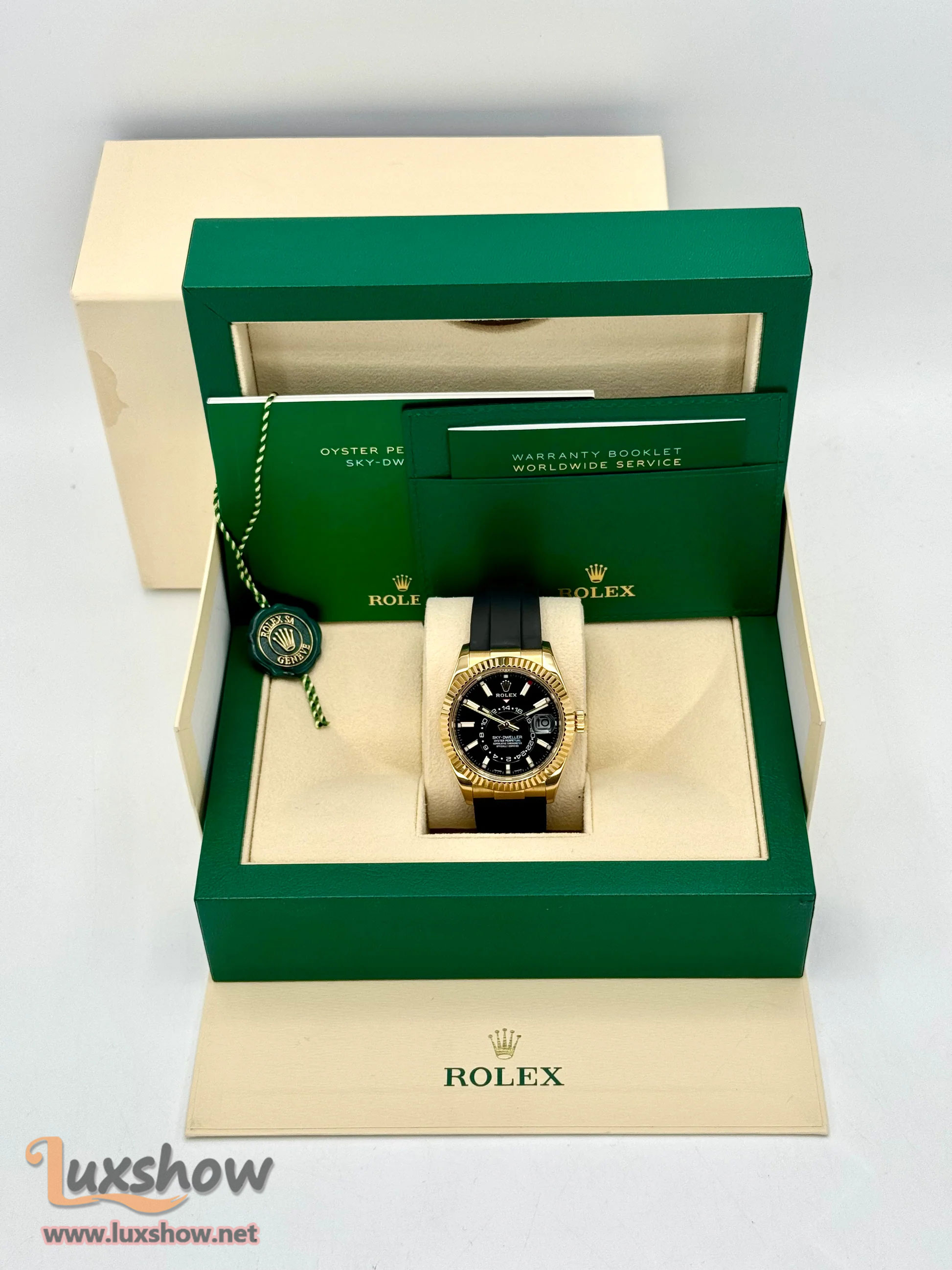 Rolex Sky-Dweller 42mm 326238 Yellow Gold Oysterflex Black Dial