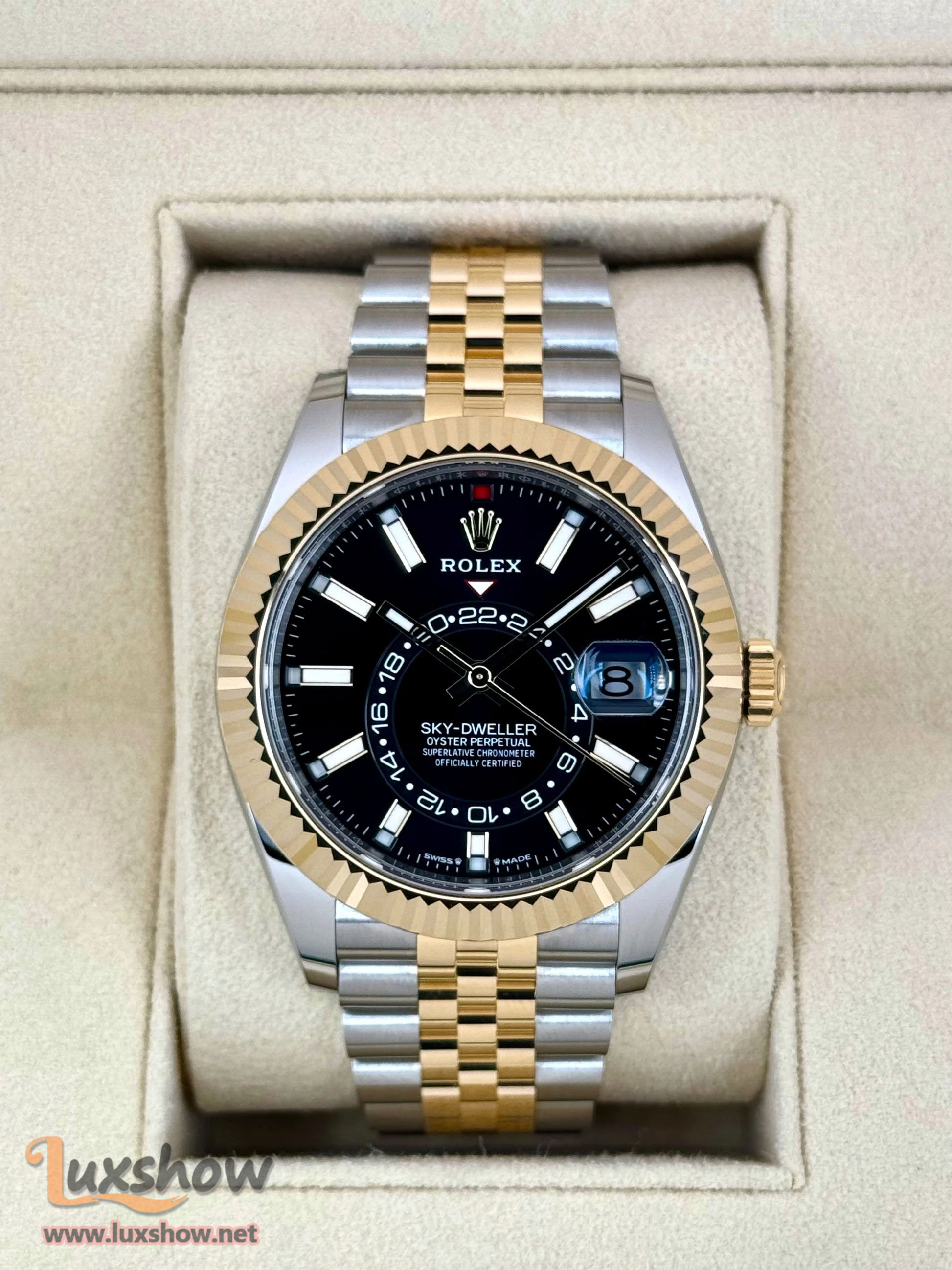 Rolex Sky-Dweller 42mm 336933 Jubilee Black Dial