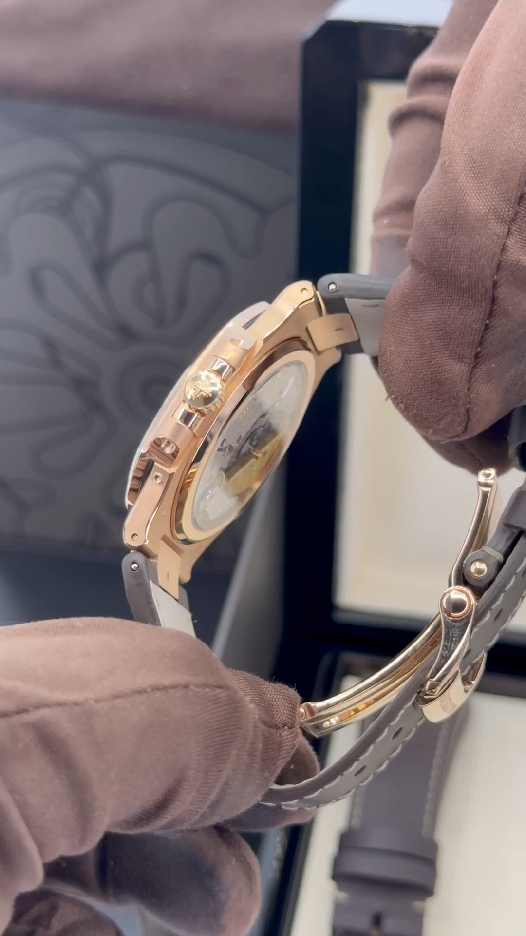 Patek Philippe Nautilus 40mm 5712R Rose Gold Brown Dial