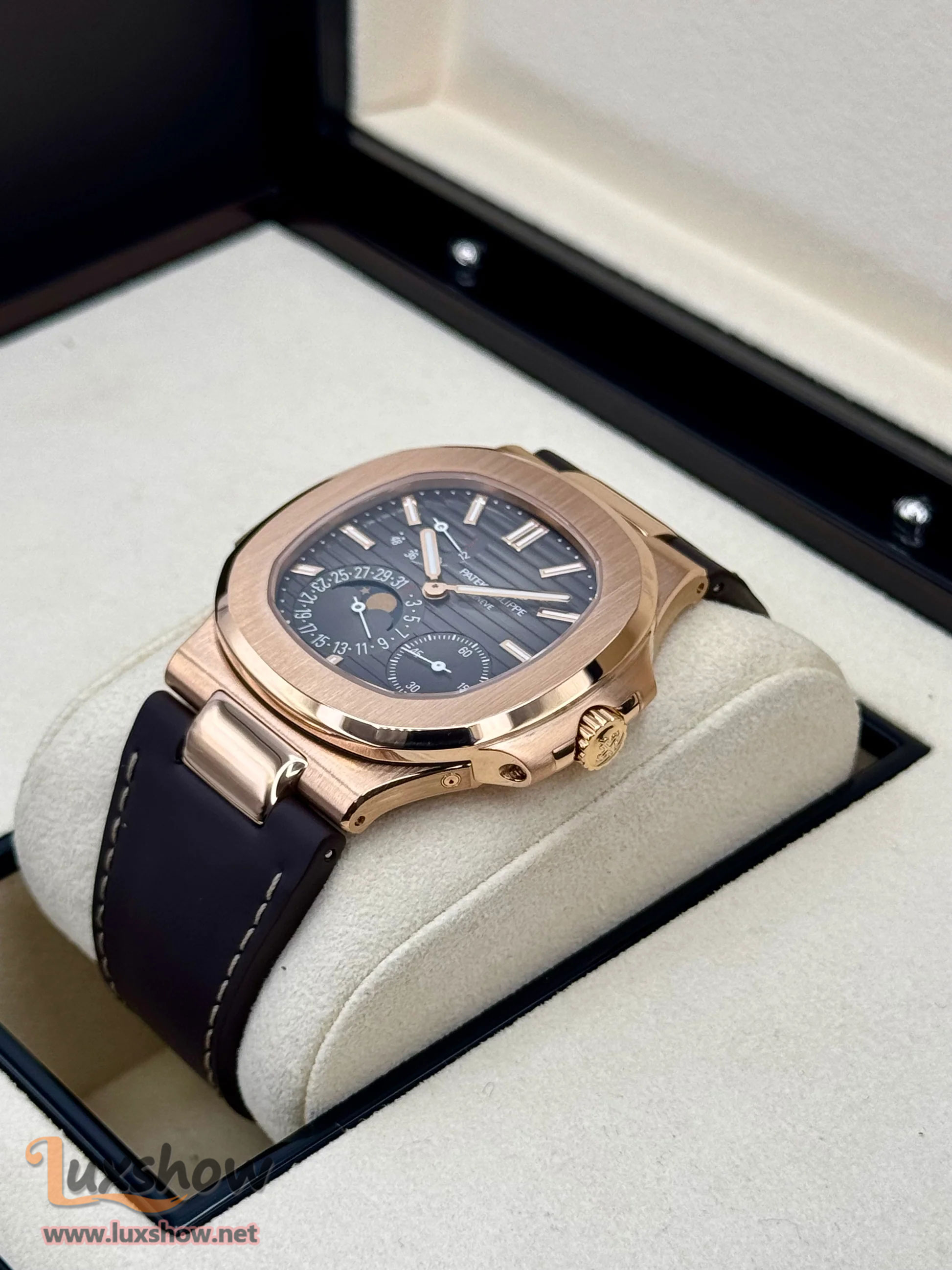 Patek Philippe Nautilus 40mm 5712R Rose Gold Brown Dial