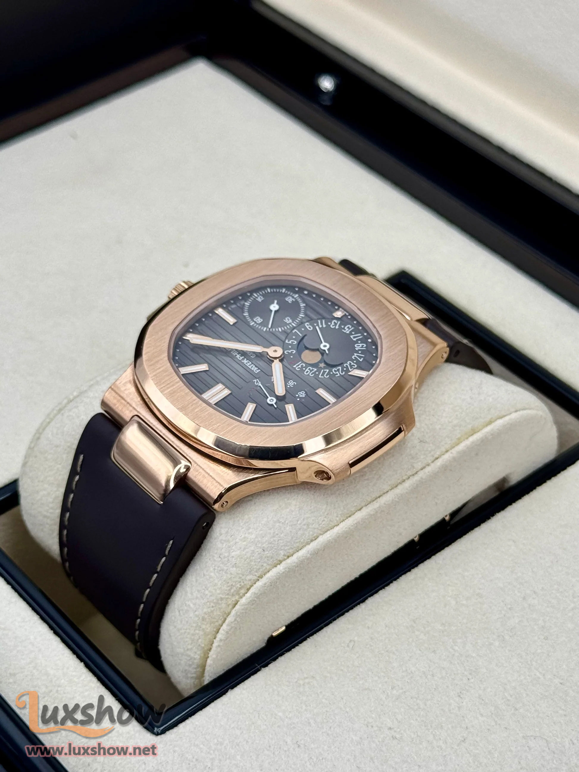 Patek Philippe Nautilus 40mm 5712R Rose Gold Brown Dial