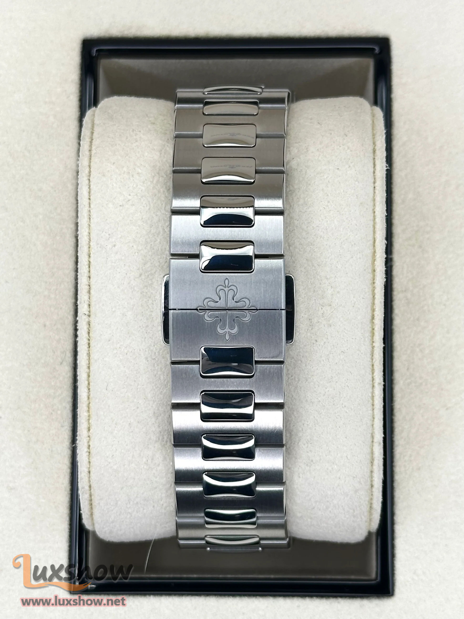 Patek Philippe 5726/1A-014 Nautilus Moonphase Blue Dial