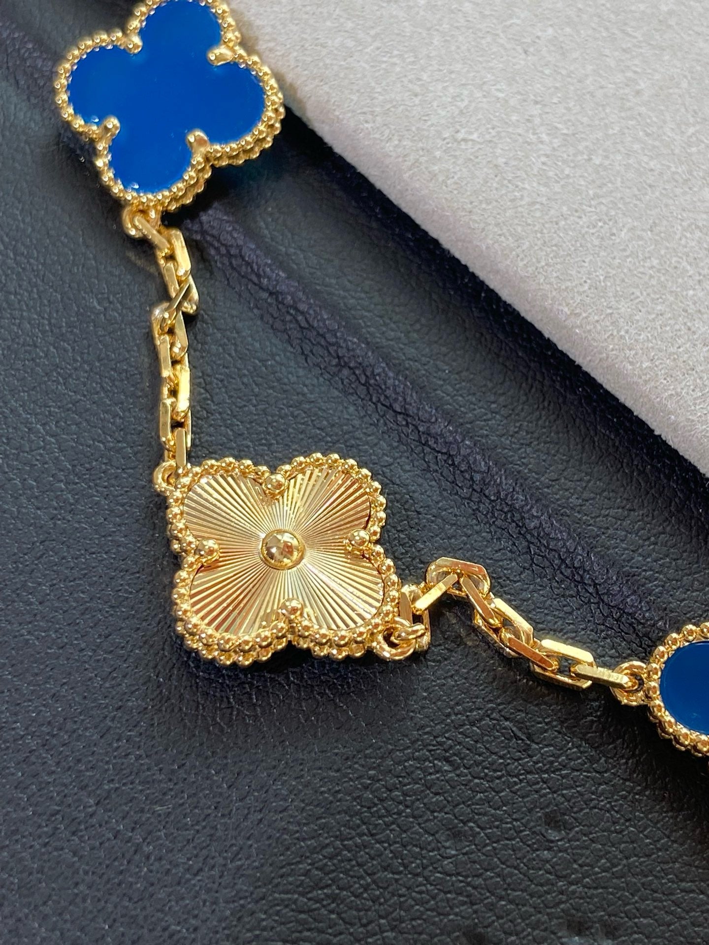Van Cleef  Bracelet