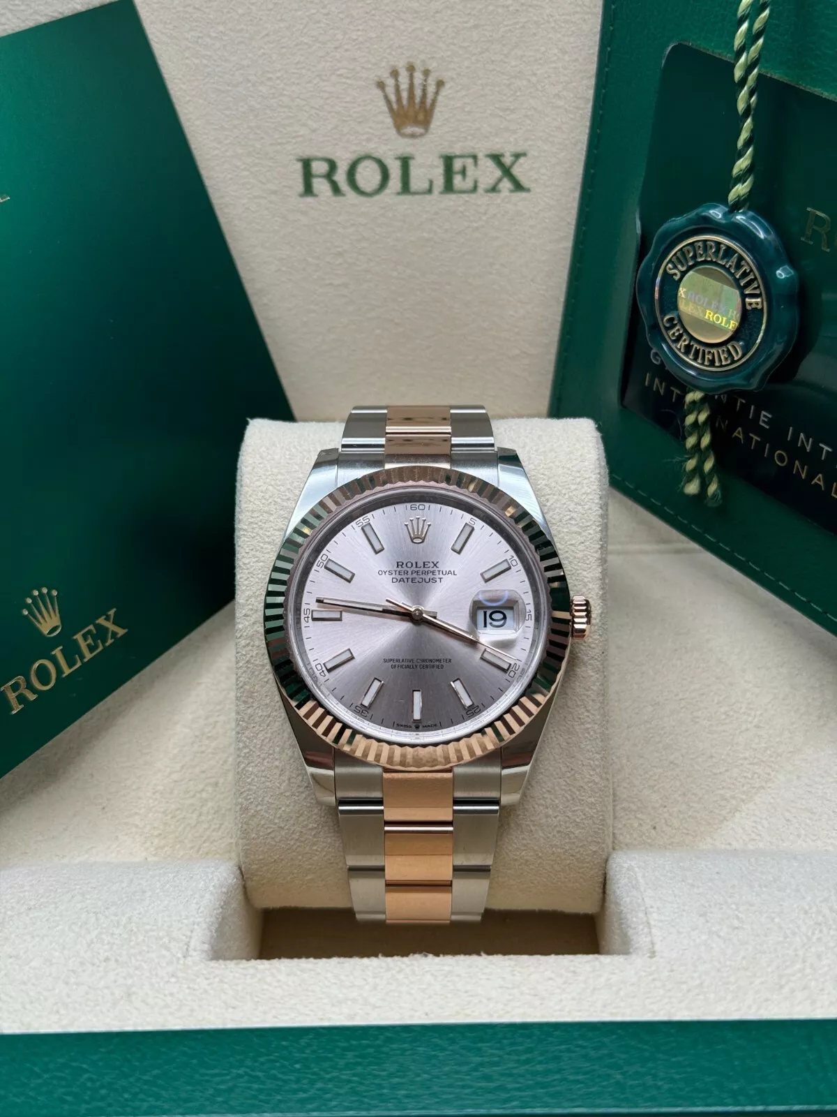 【Super Clone】ROLEX Datejust 41mm 126331 Sundust Index Oyster Steel and Everose Gold Watch