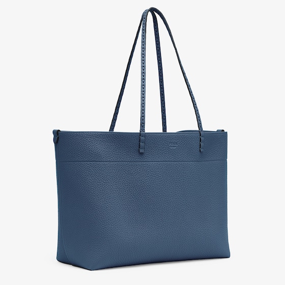 Medium Roll With 218 Hand-Sewn Topstitches