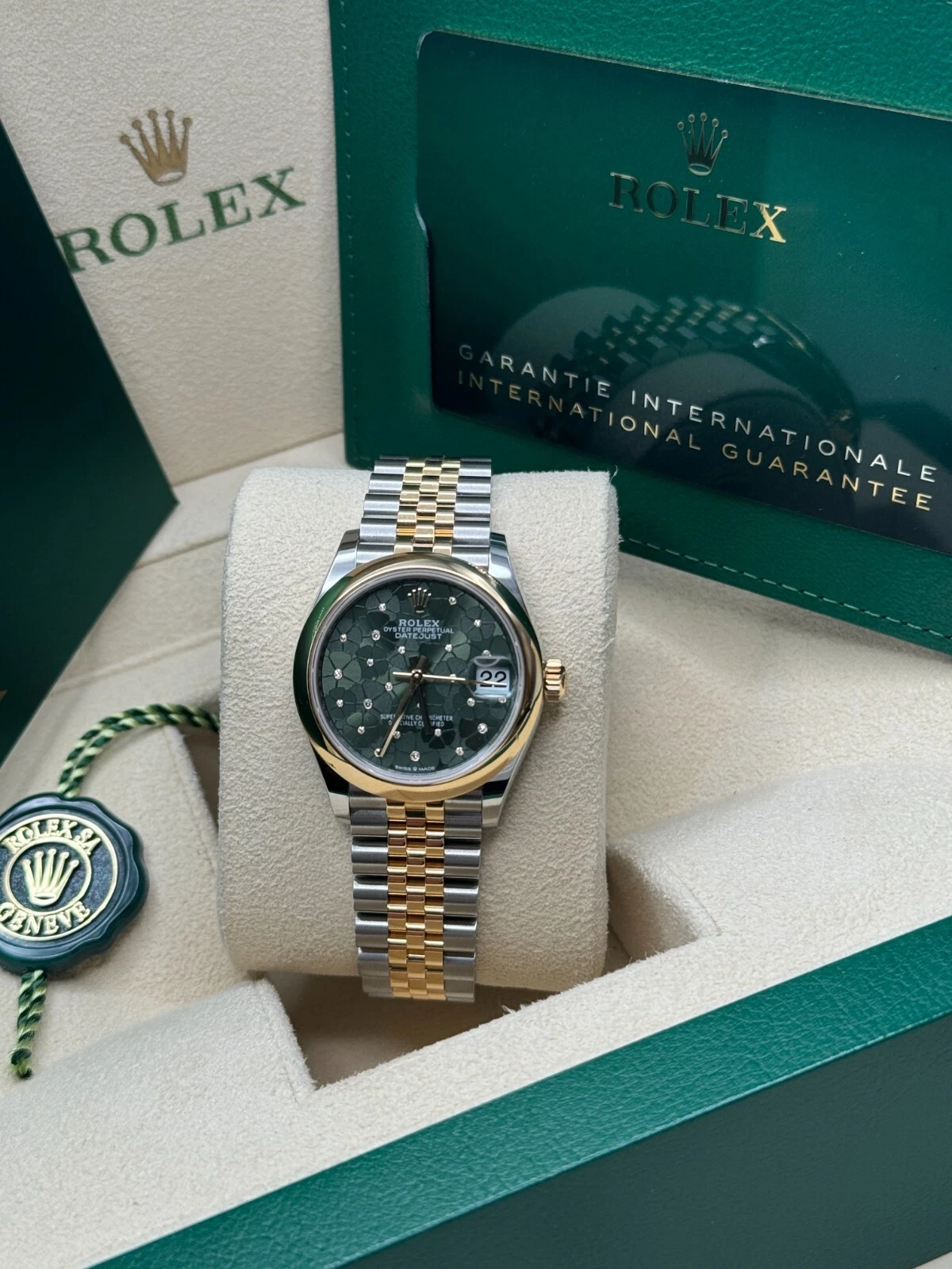 【Super Clone】ROLEX Datejust m278243-0031/0032 31mm Green Dial watch
